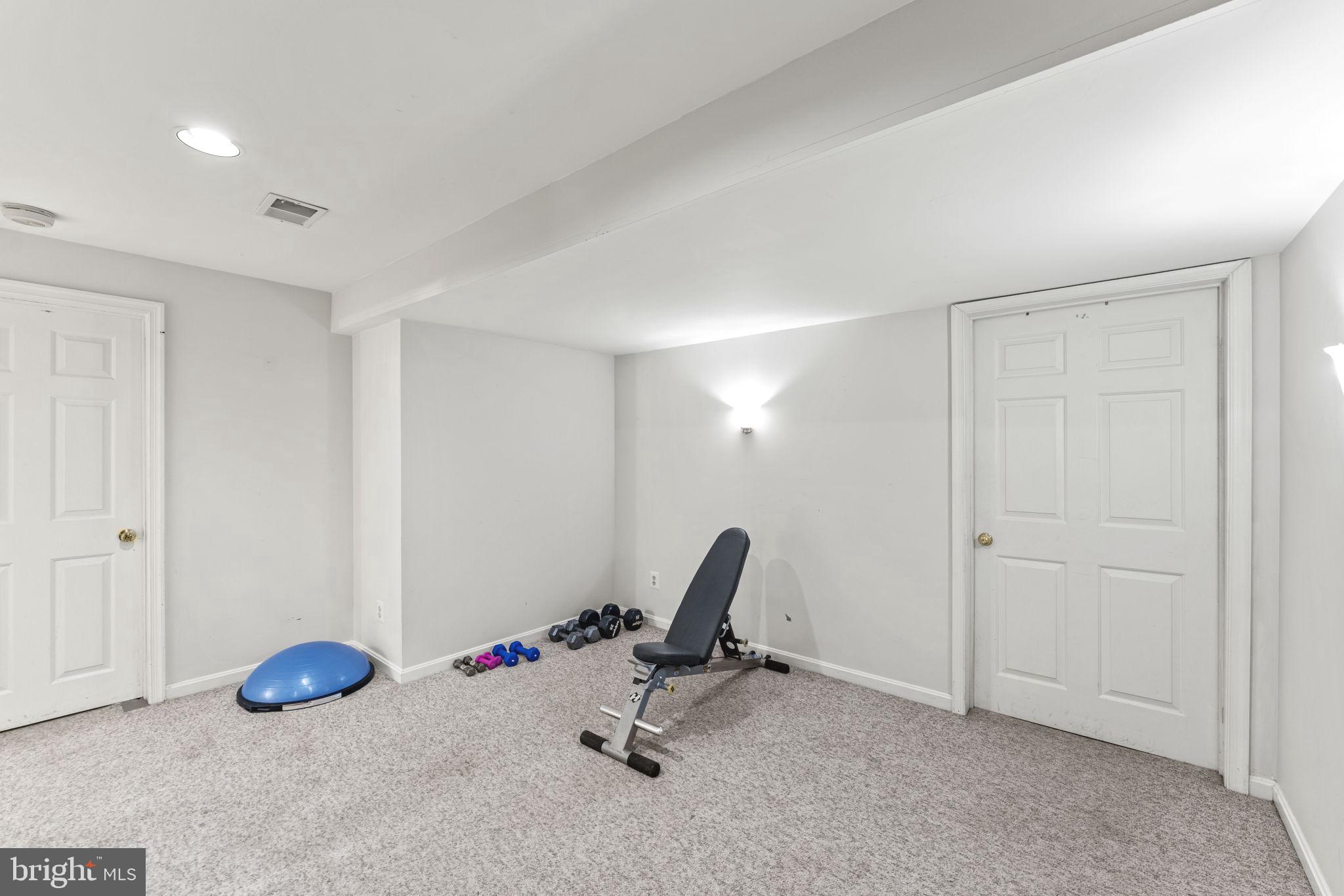 CAMELOT - Residential