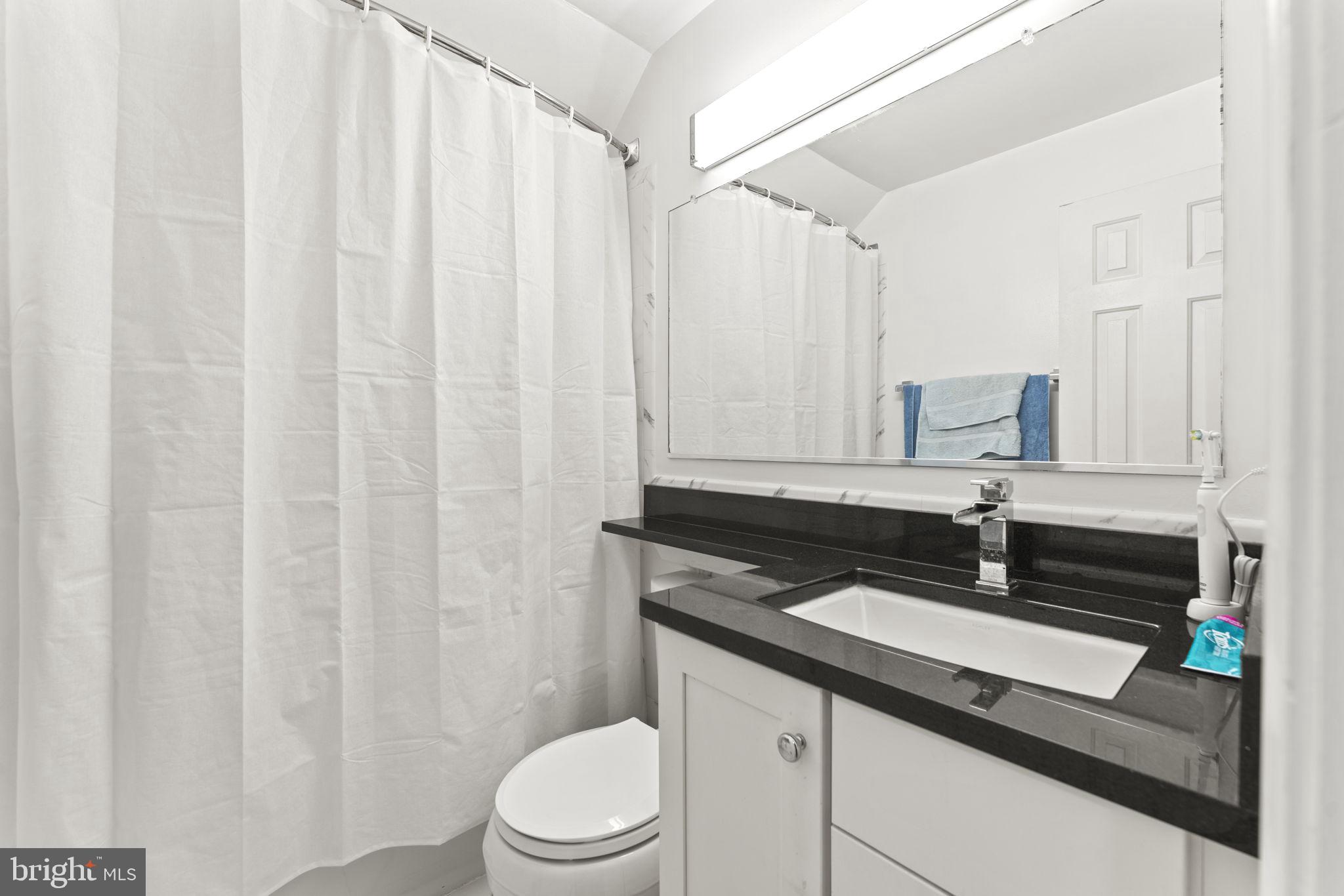 CAMELOT - Residential