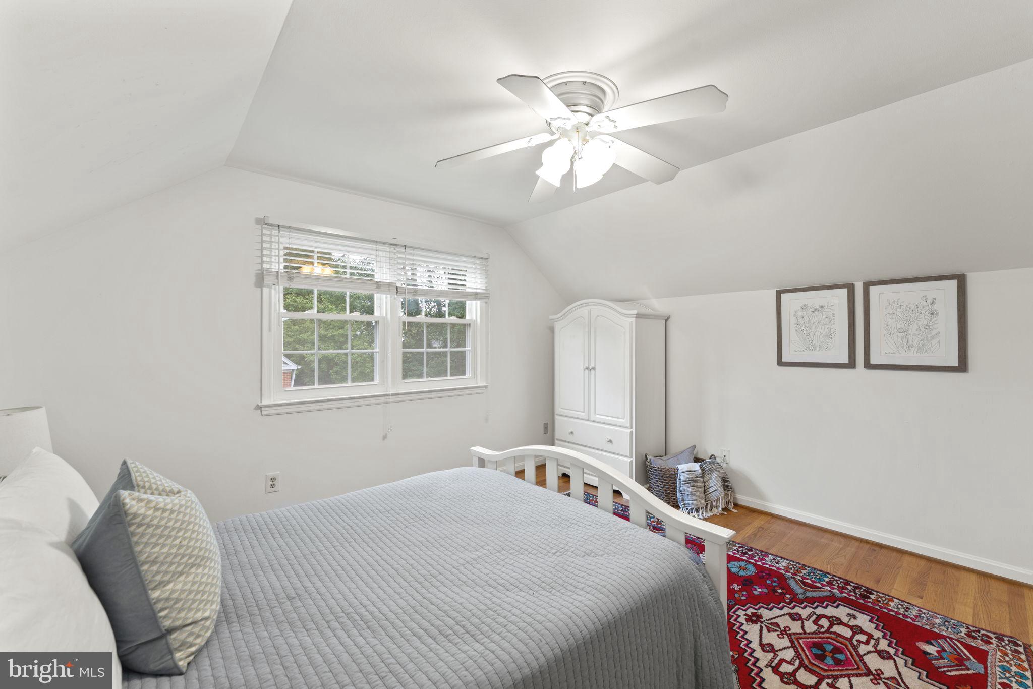 CAMELOT - Residential