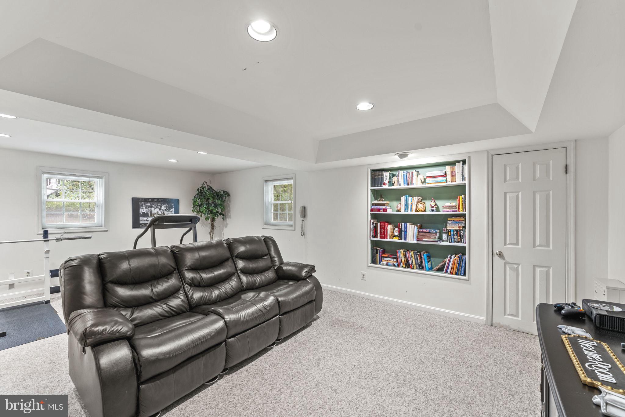 CAMELOT - Residential