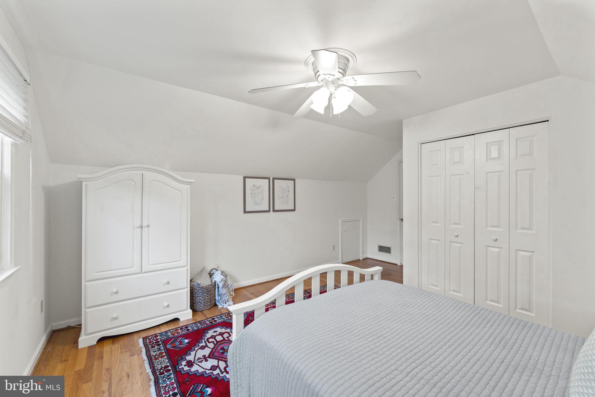 CAMELOT - Residential