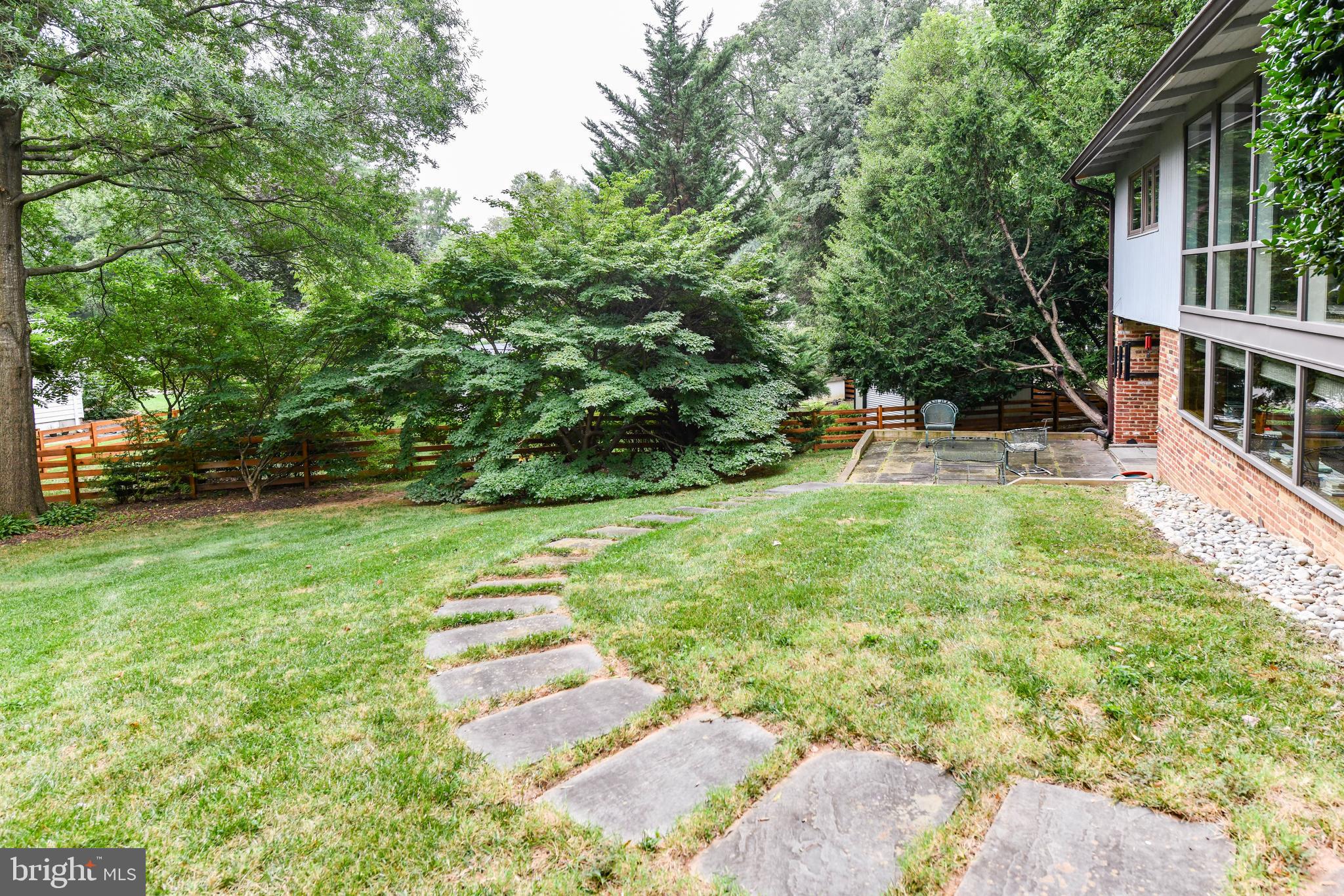 2926 MEADOW VIEW ROAD