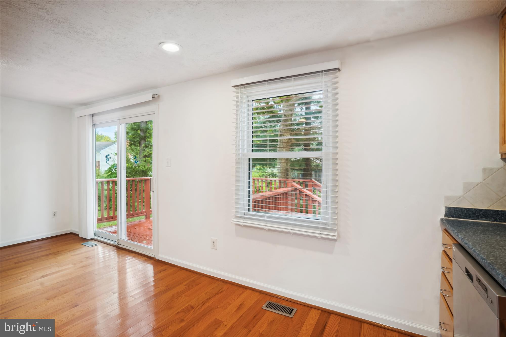 VILLAGE OF OWEN BROWN - Residential