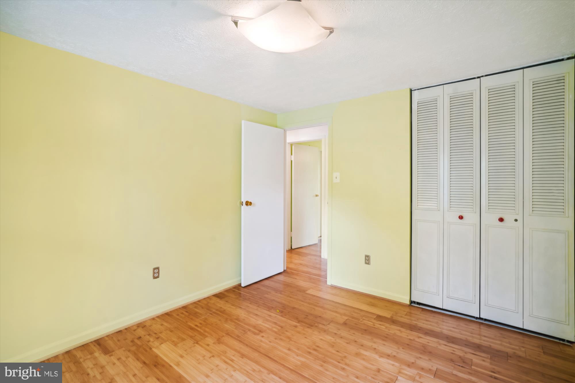 VILLAGE OF OWEN BROWN - Residential