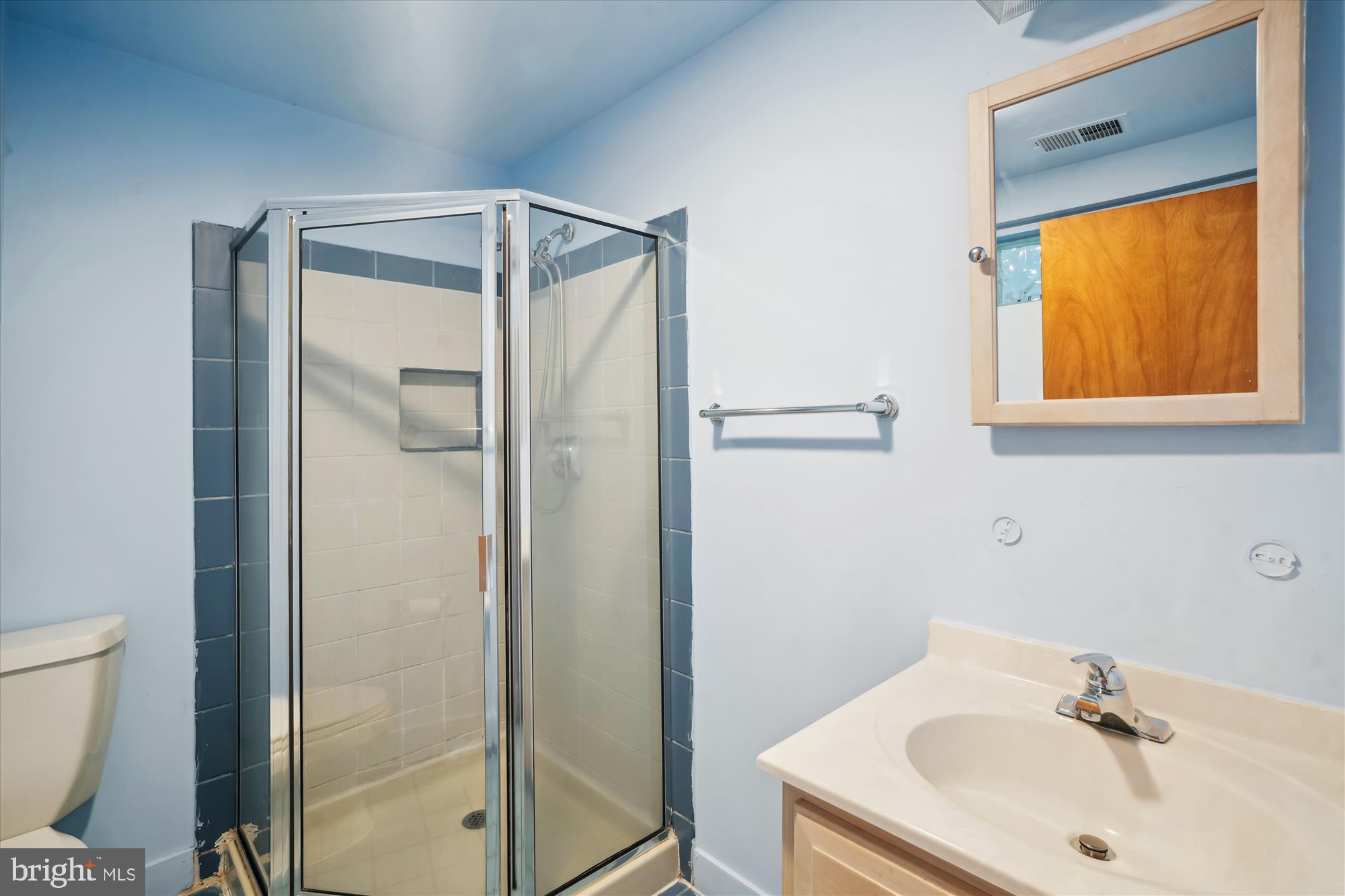 VILLAGE OF OWEN BROWN - Residential