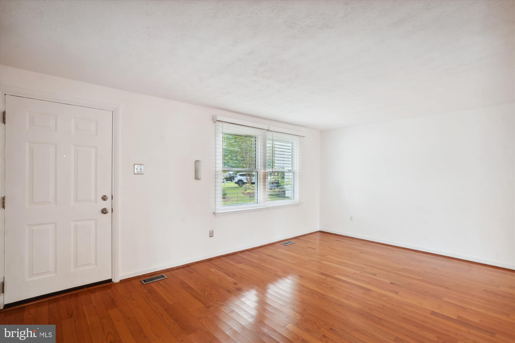 VILLAGE OF OWEN BROWN - Residential