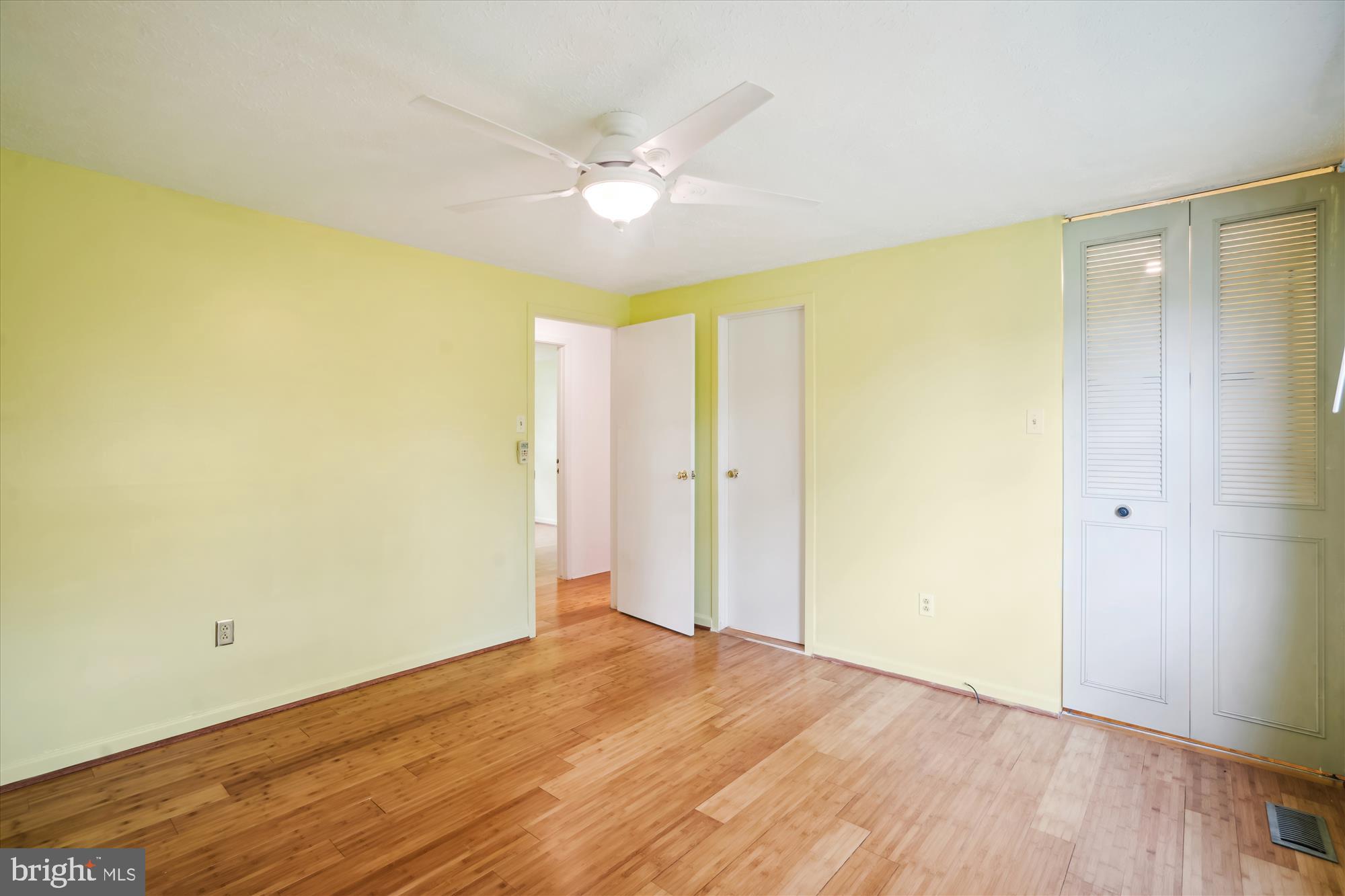 VILLAGE OF OWEN BROWN - Residential