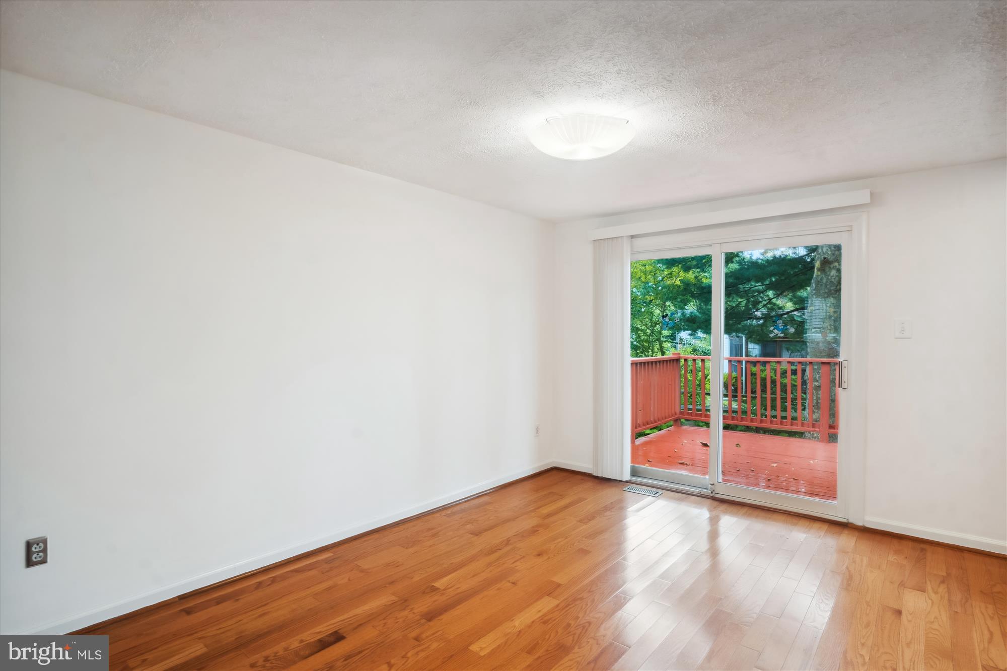 VILLAGE OF OWEN BROWN - Residential