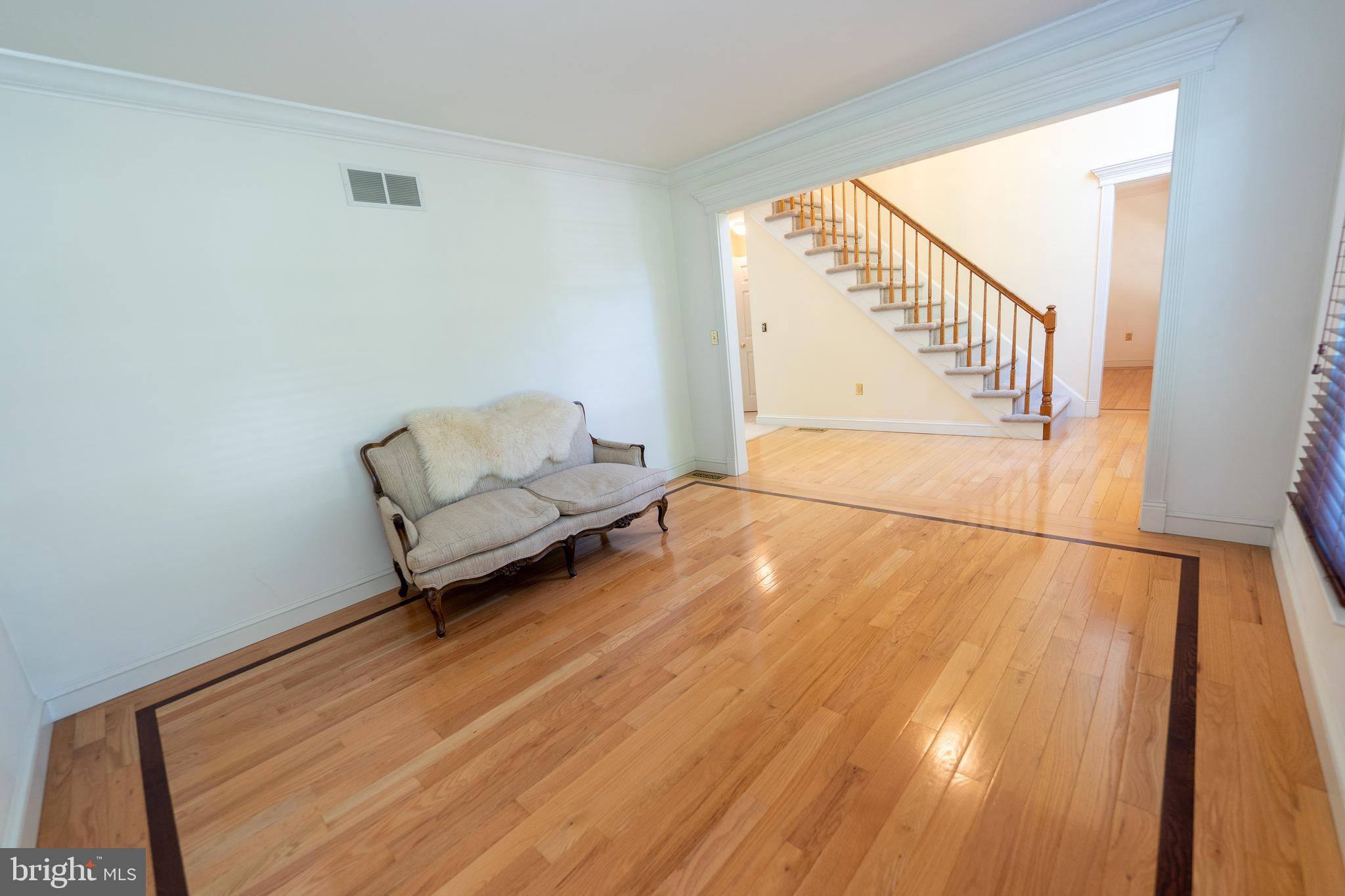 338 CODDINGTON WAY