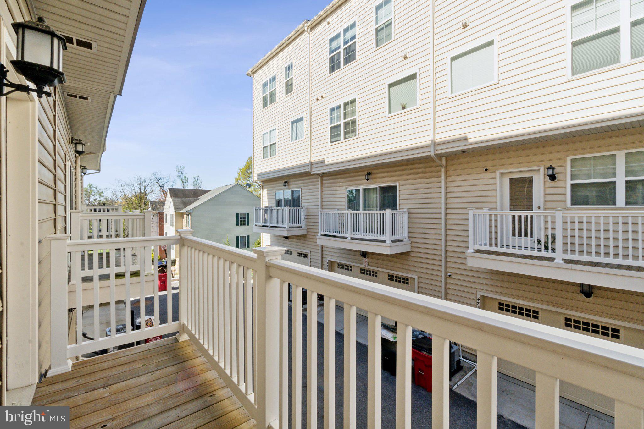 COLLEGE PARK - Residential