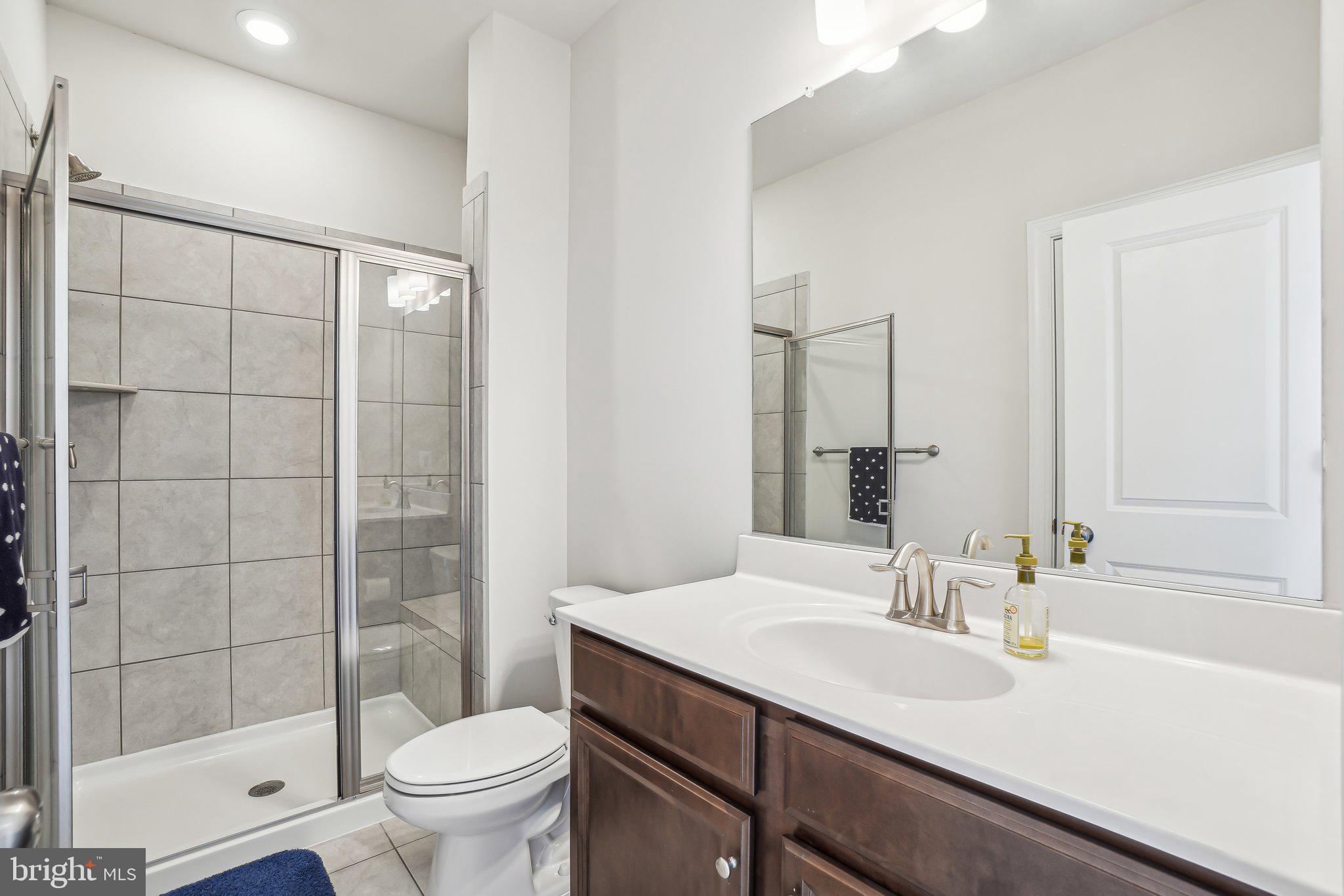 COLLEGE PARK - Residential