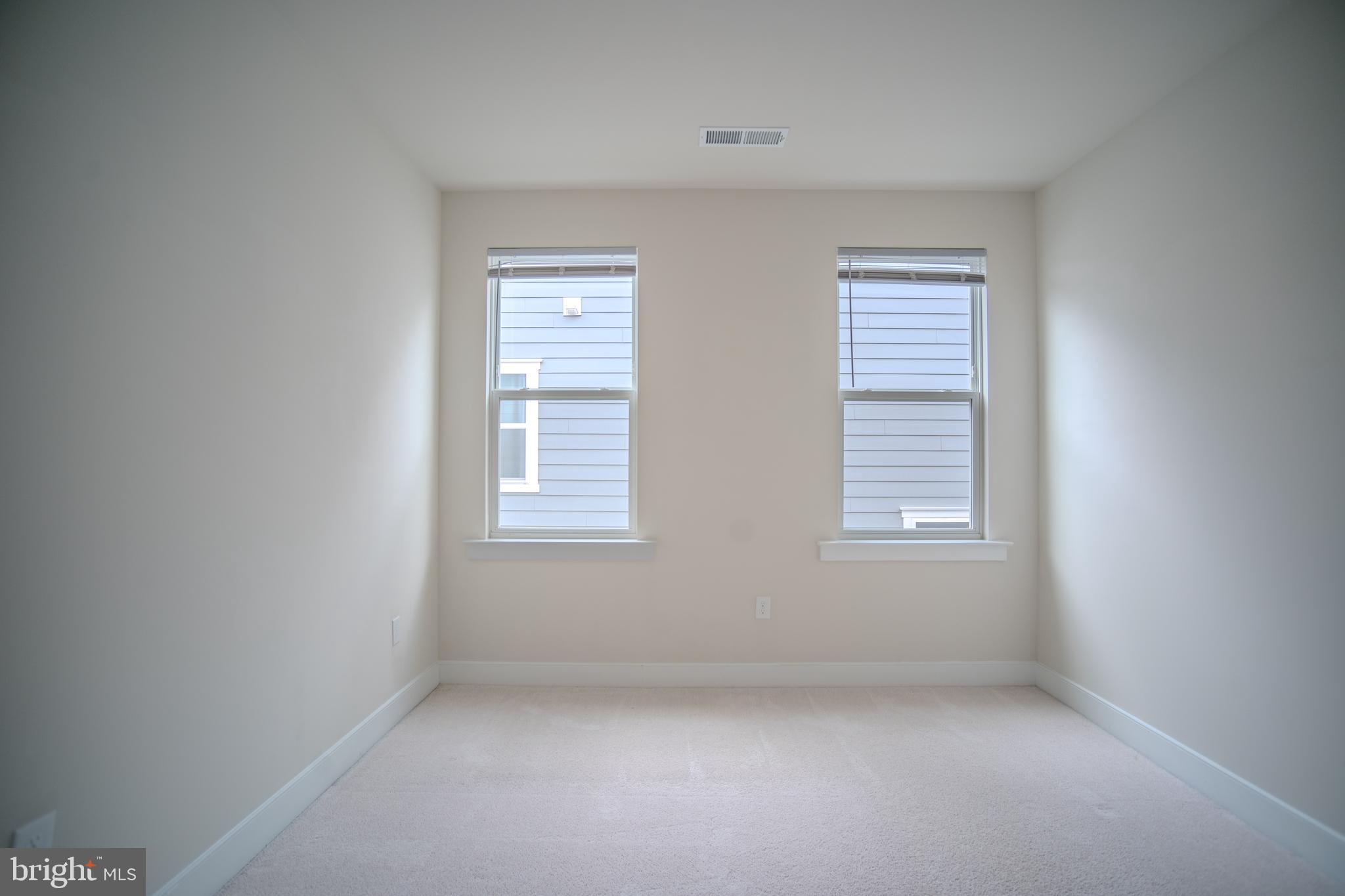 POTOMAC SHORES - Residential