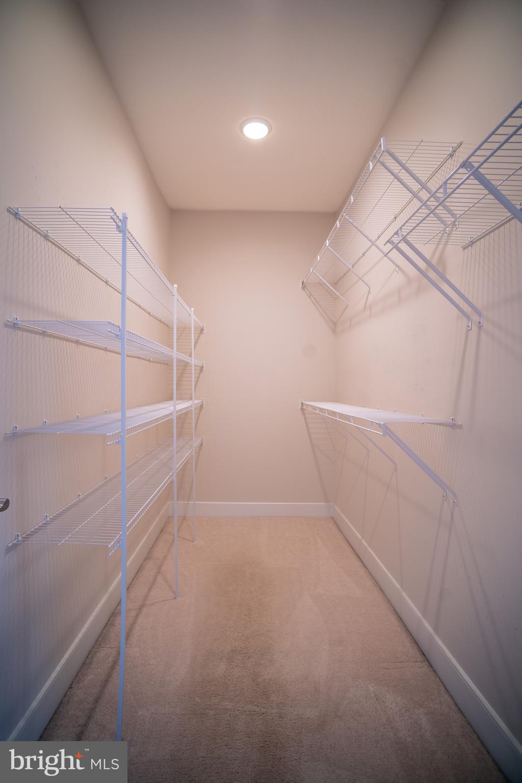 POTOMAC SHORES - Residential