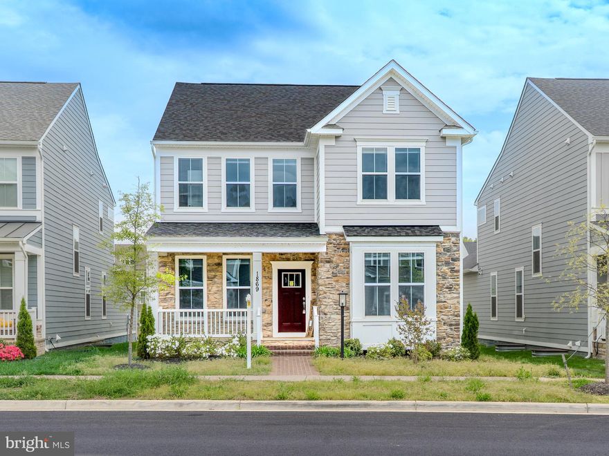 Welcome to Potomac Shores!!  with many upgrades to include a gourmet kitchen, home office, upper level laundry, rec room, and much, much more. Enjoy all that Potomac Shores has to offer: golf, walking trails, pool, clubhouse, tennis courts and close proximity to the Potomac River. This gorgeous and immaculate home is also conveniently located close to commuter lots and many local attractions!