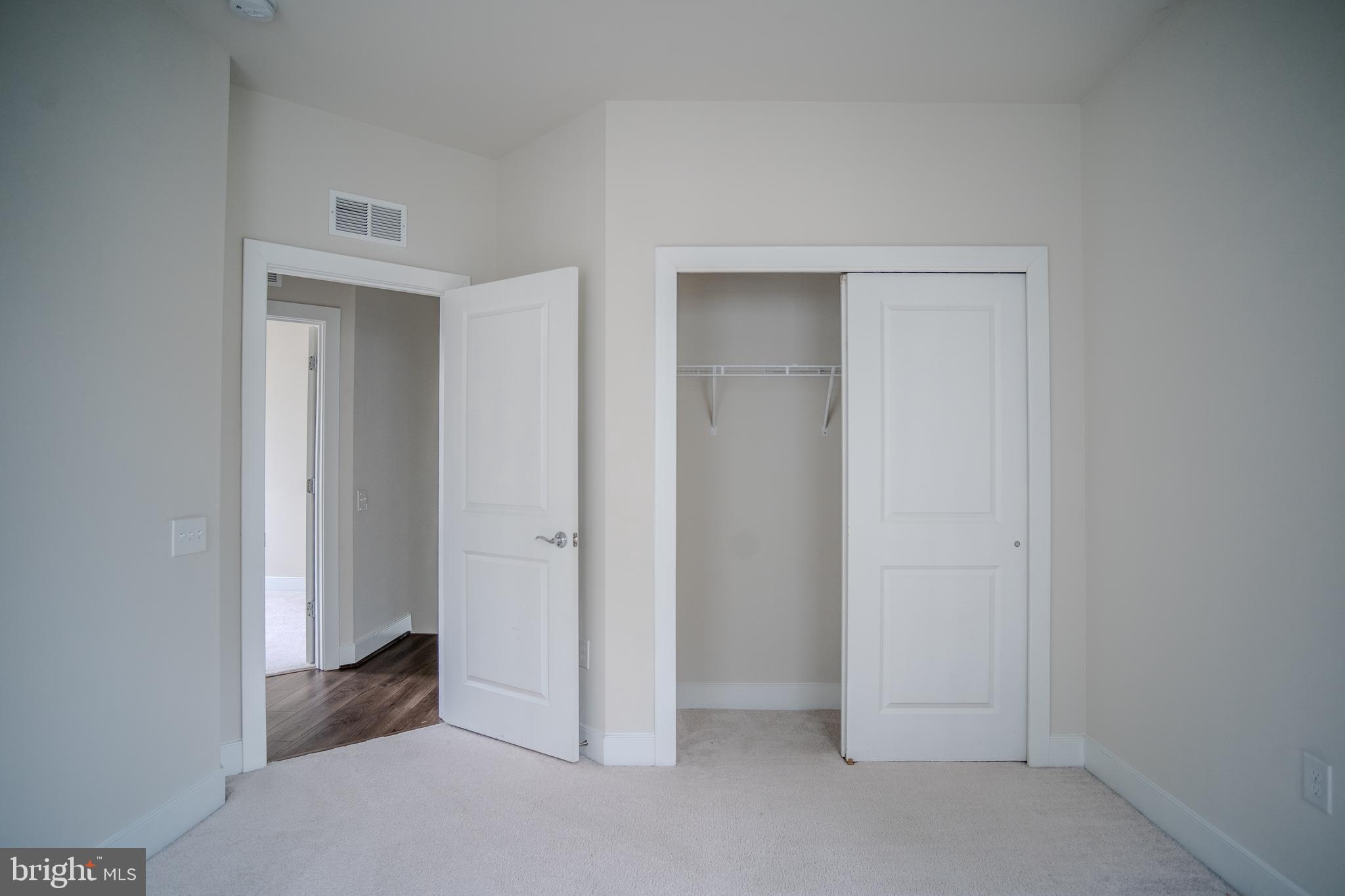 POTOMAC SHORES - Residential