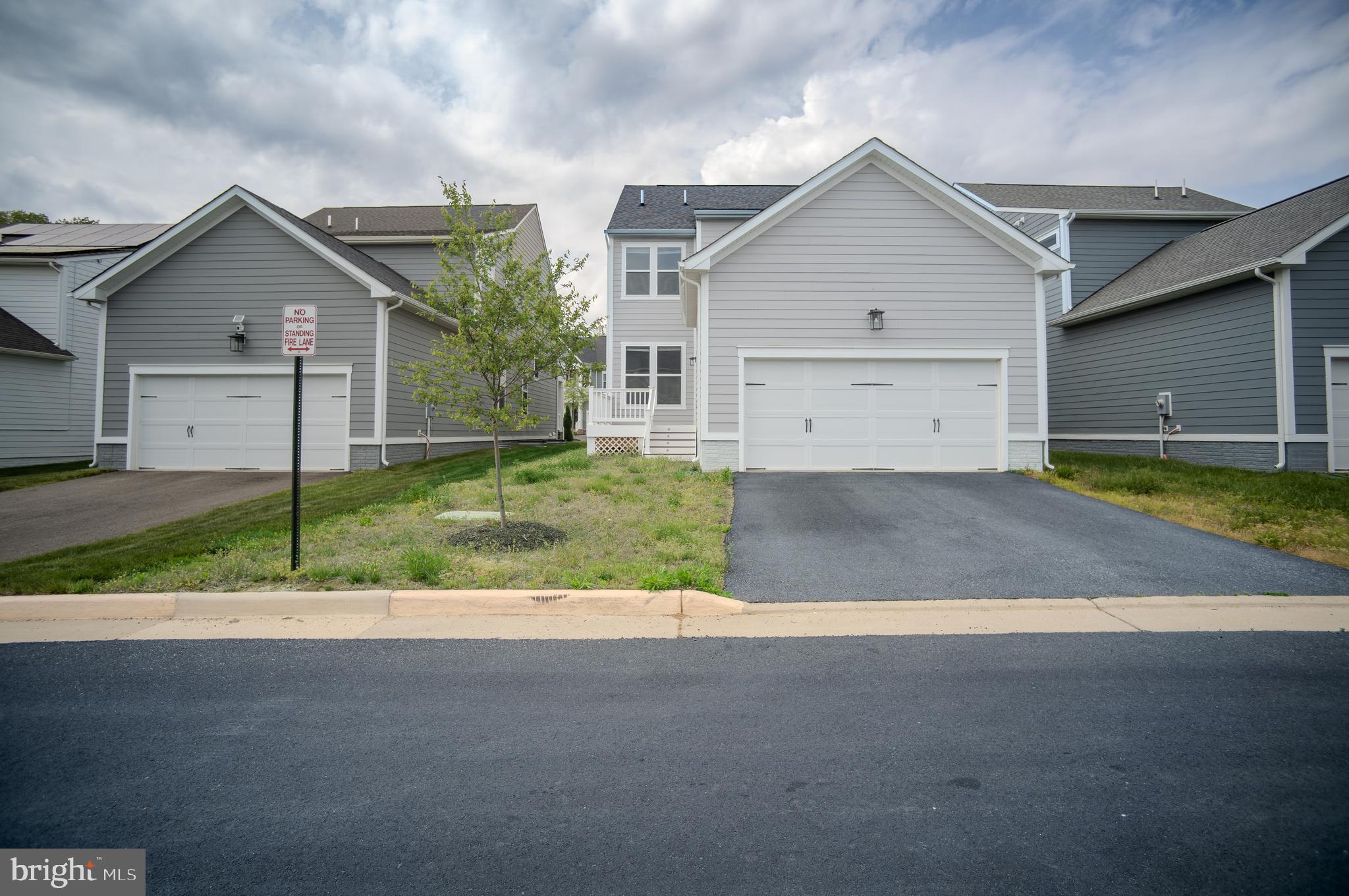 POTOMAC SHORES - Residential