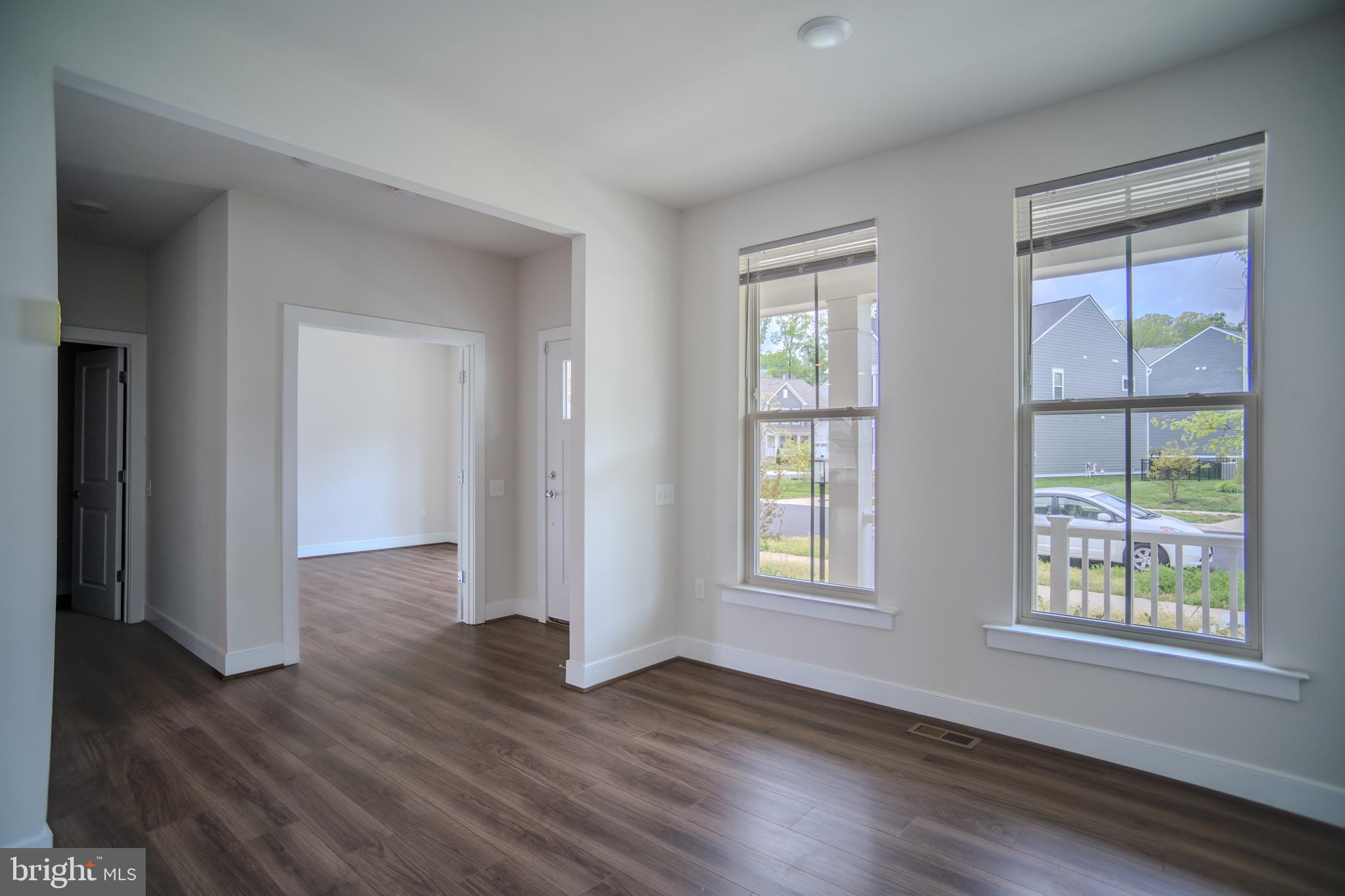 POTOMAC SHORES - Residential