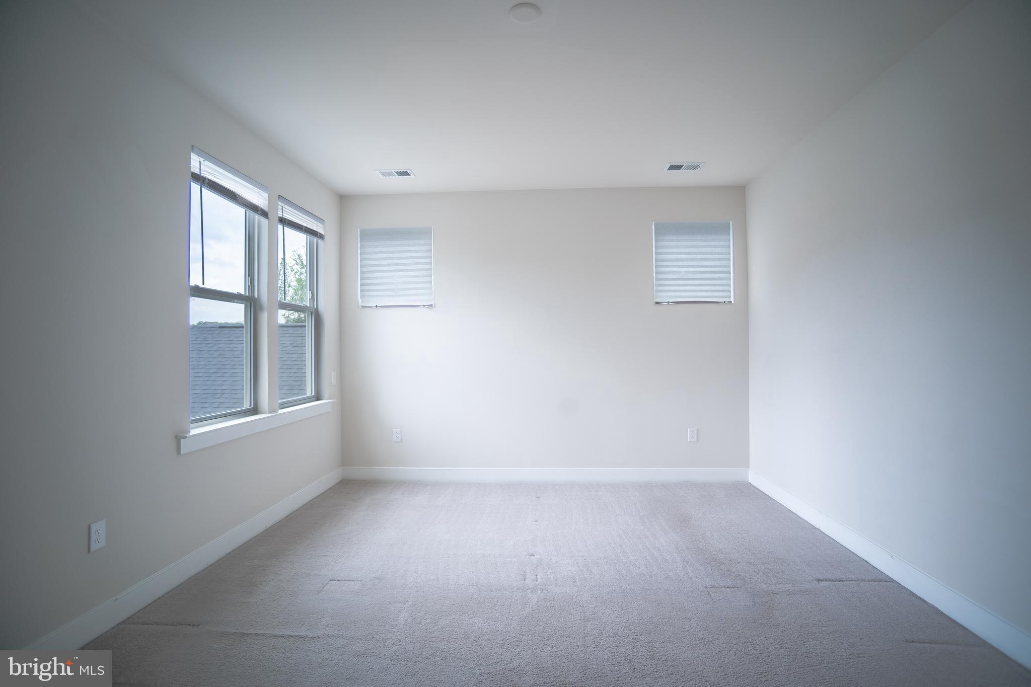 POTOMAC SHORES - Residential