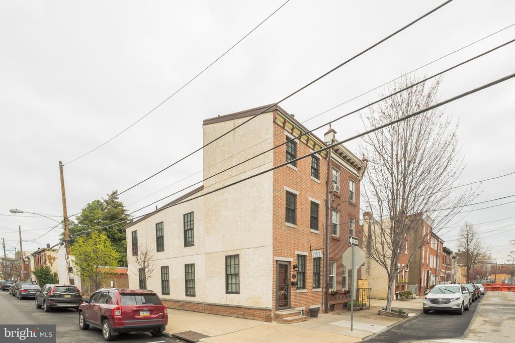 Photo of 1633 E Berks Street, PHILADELPHIA, PA 19125 (MLS # PAPH2554976)