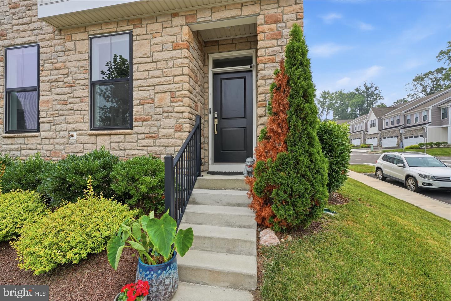 613 TURNER LANE