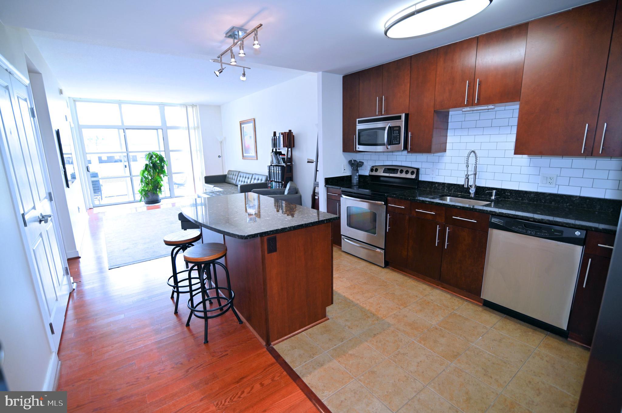 FLEET STREET CONDOMINIUMS - Residential