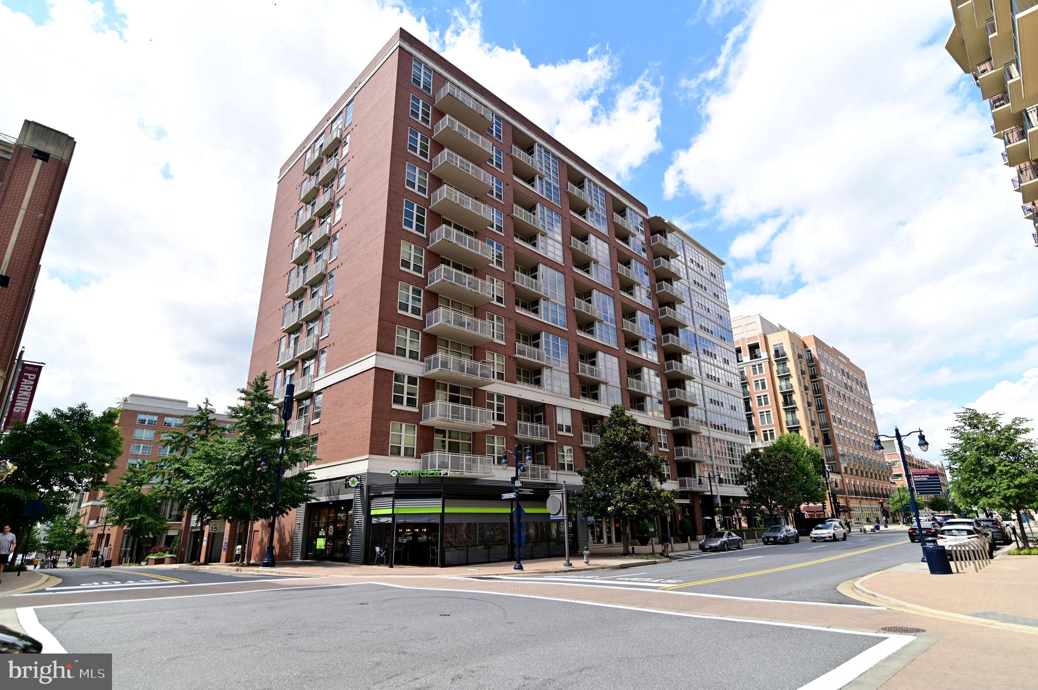 FLEET STREET CONDOMINIUMS - Residential