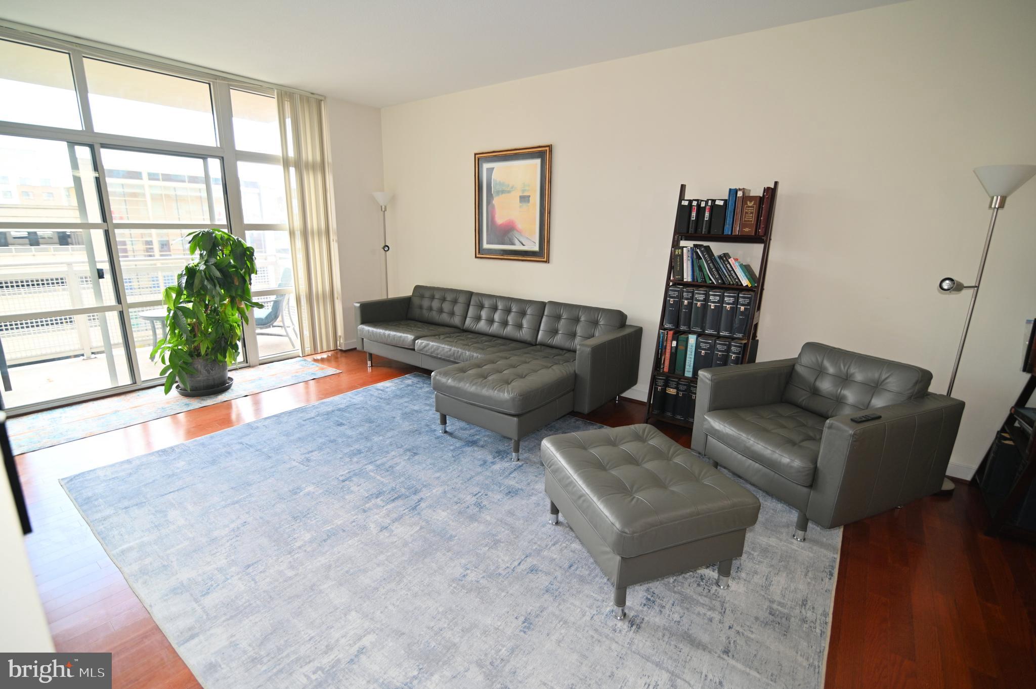 FLEET STREET CONDOMINIUMS - Residential