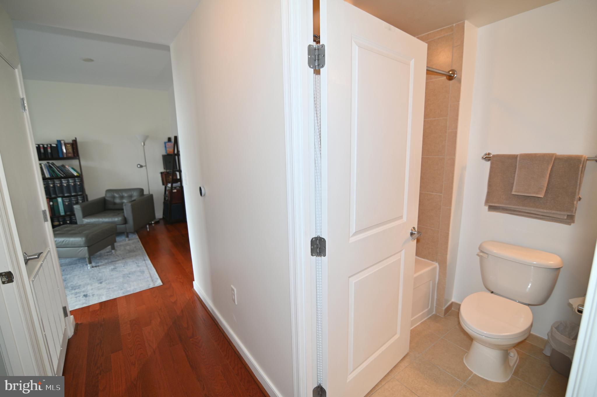 FLEET STREET CONDOMINIUMS - Residential