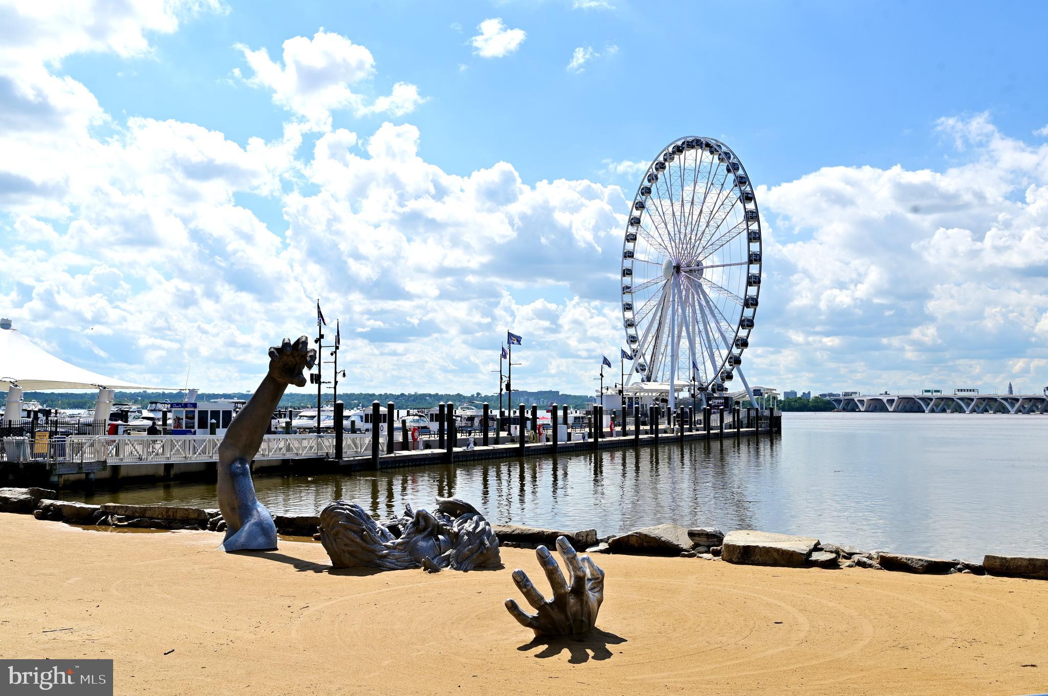 FLEET STREET CONDOMINIUMS - Residential