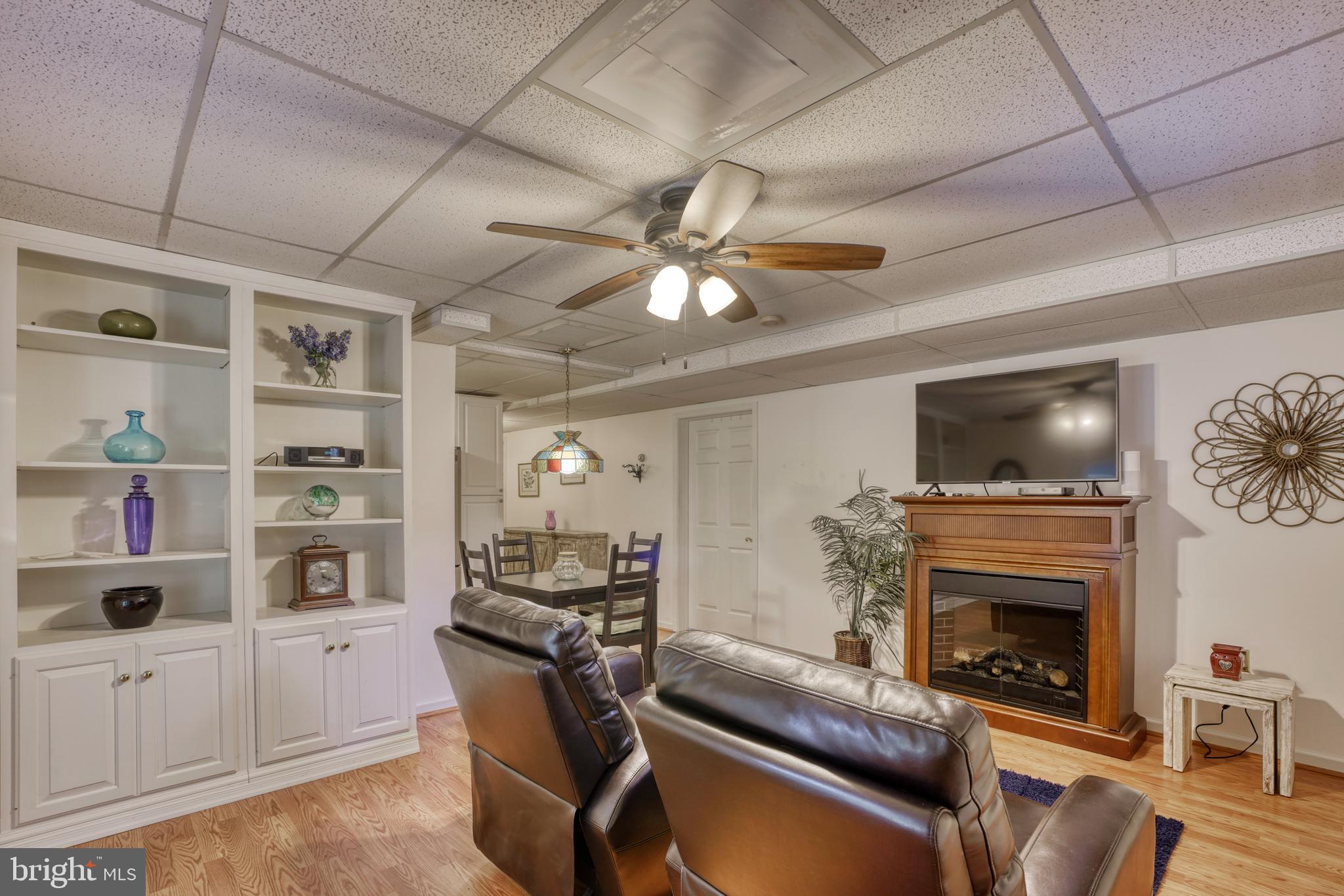 GREENFIELDS - Residential