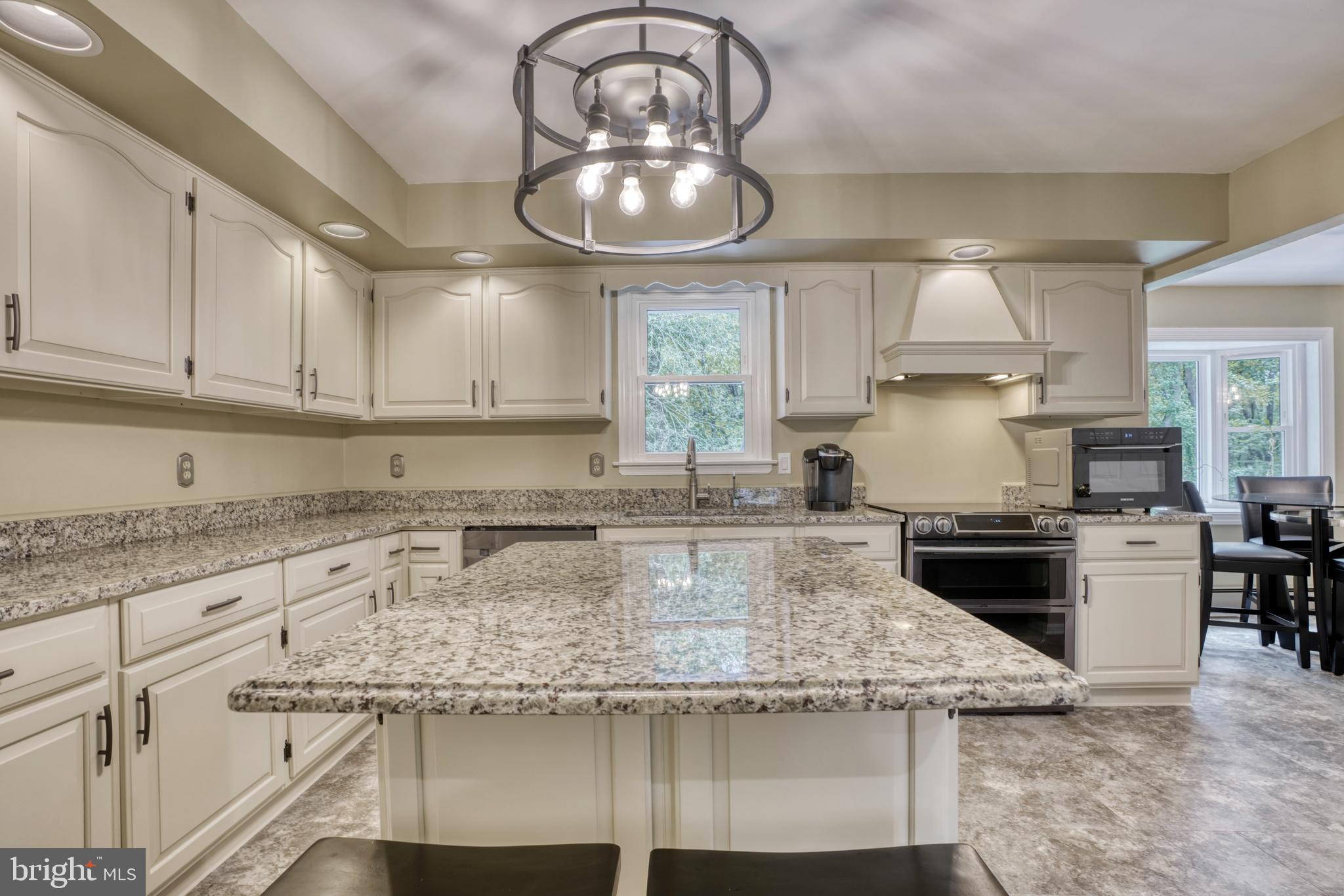 GREENFIELDS - Residential