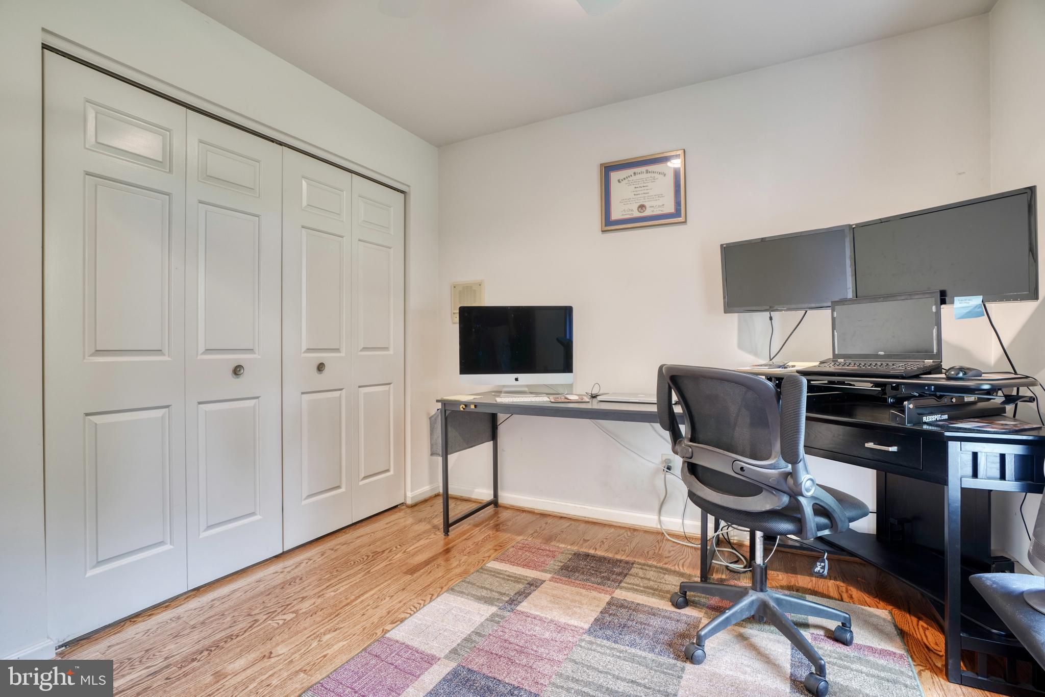 GREENFIELDS - Residential