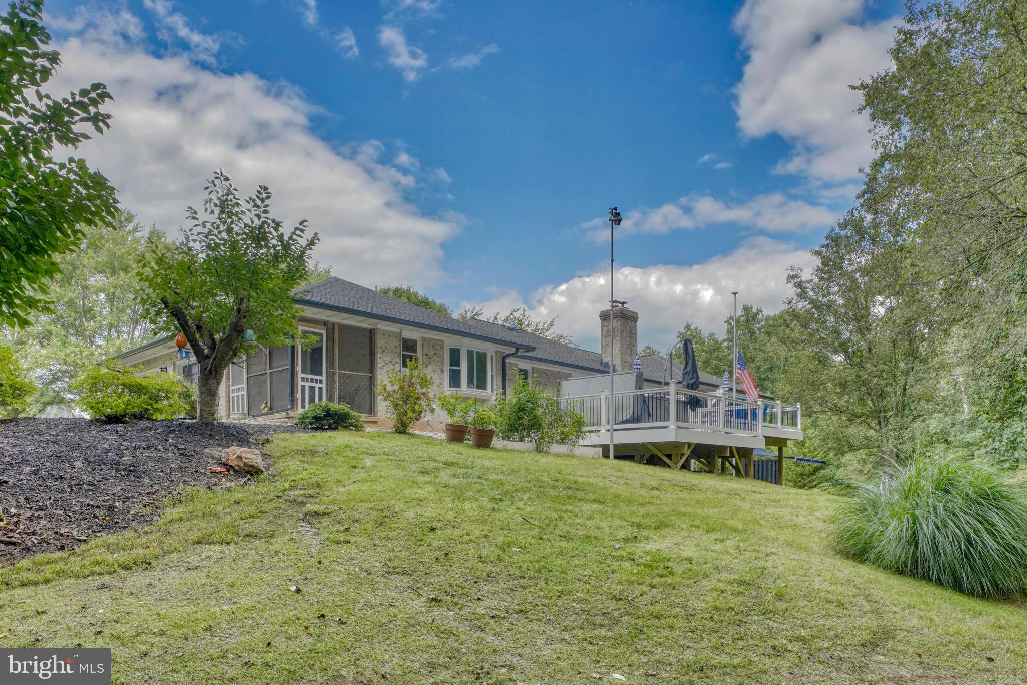 GREENFIELDS - Residential