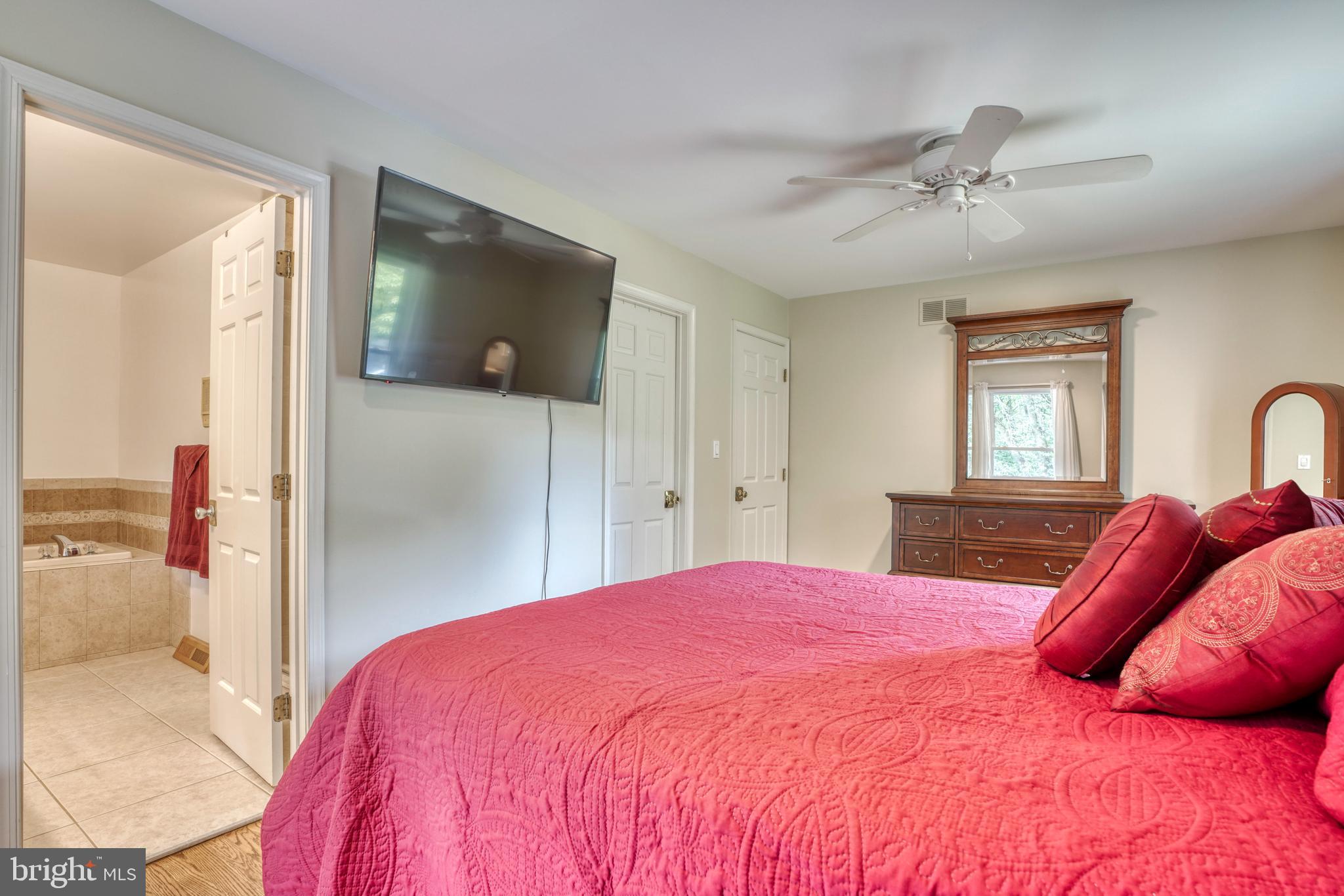 GREENFIELDS - Residential