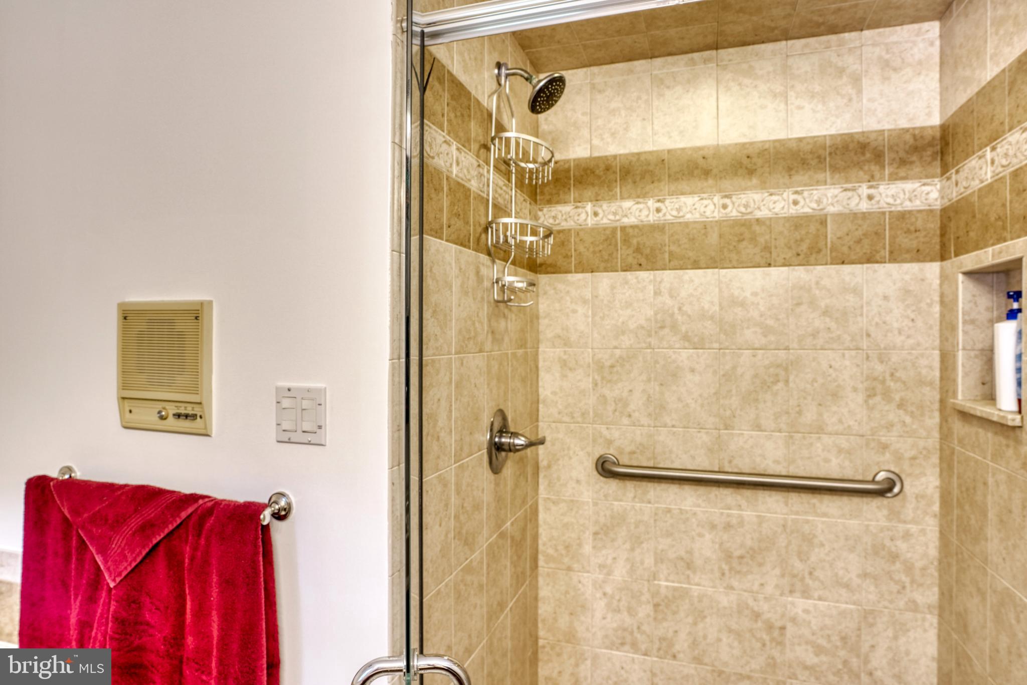 GREENFIELDS - Residential