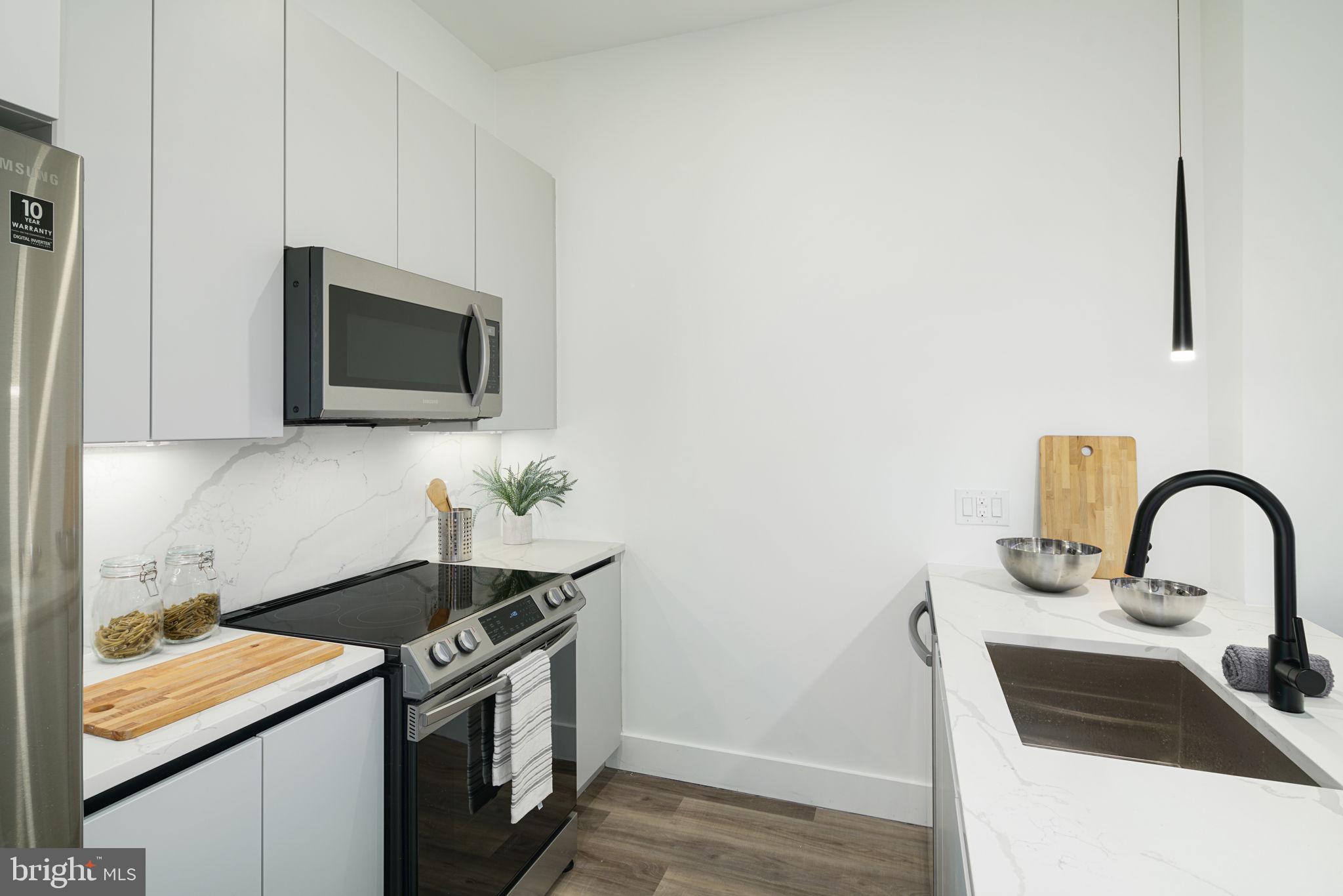 FISHTOWN - Residential Lease