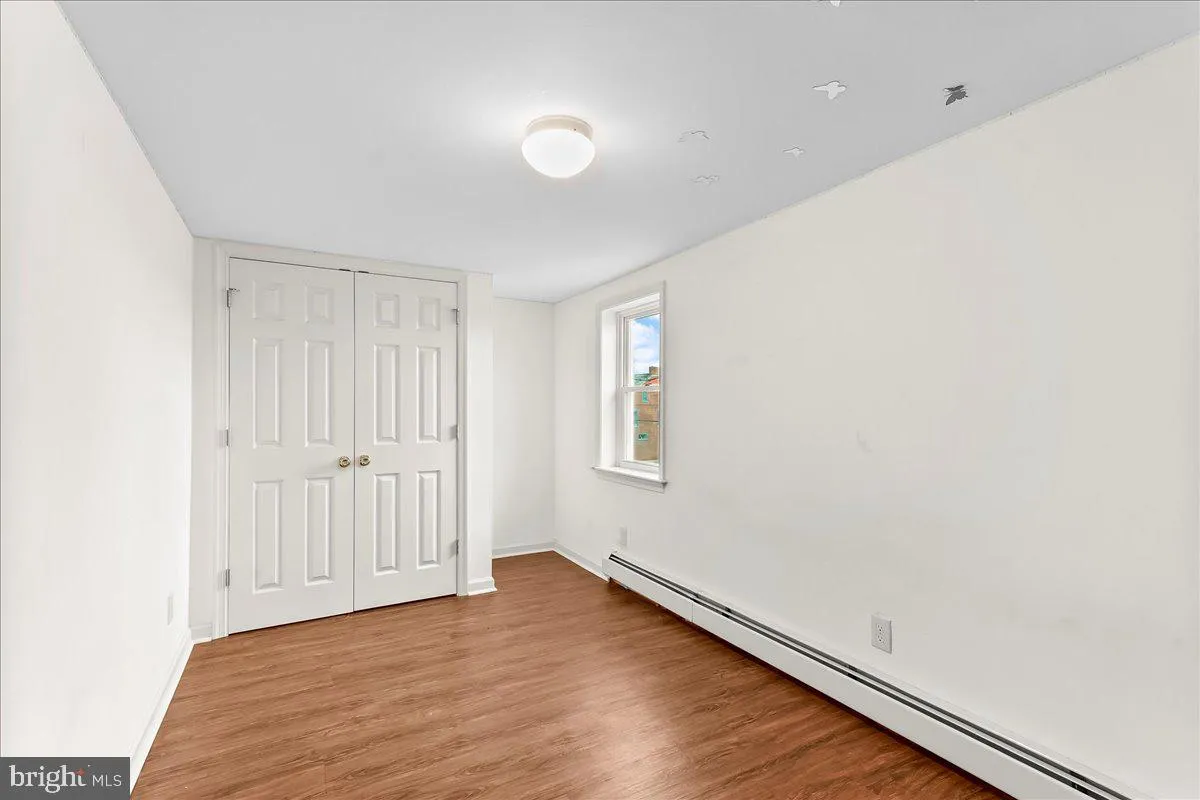 Coatesville, Pennsylvania 19320, United States, 8 Bedrooms Bedrooms, ,Residential,Pending,250875