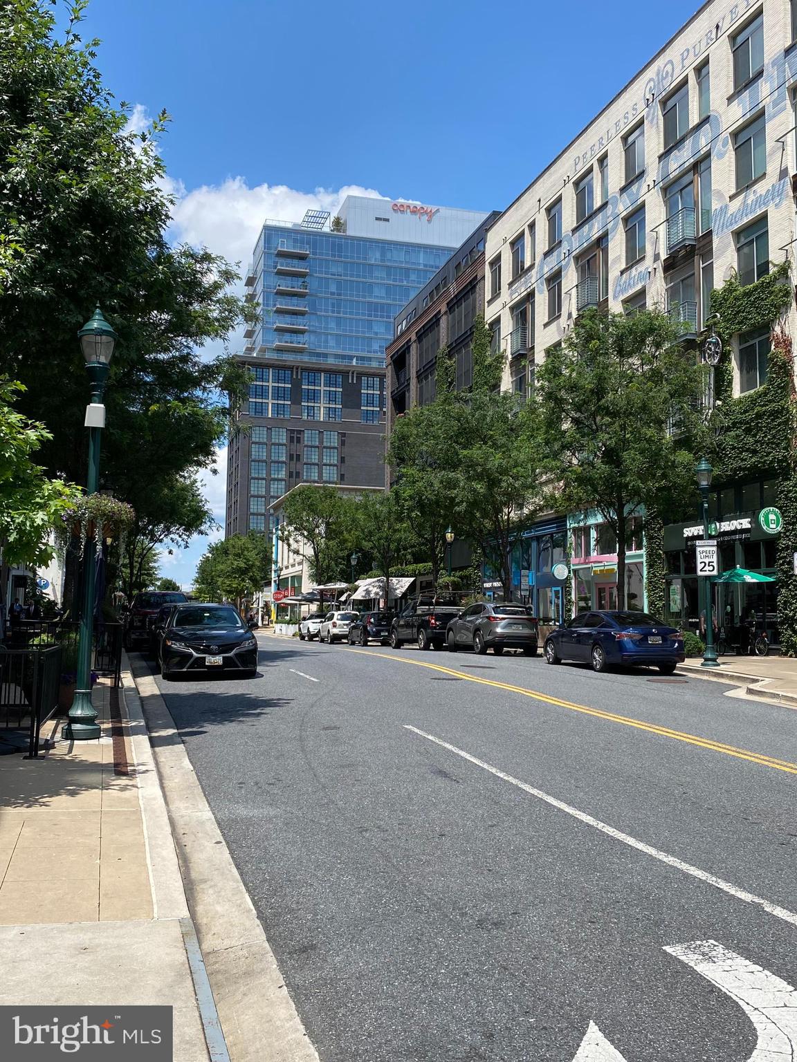 HENDRY ESTATES - Residential Lease