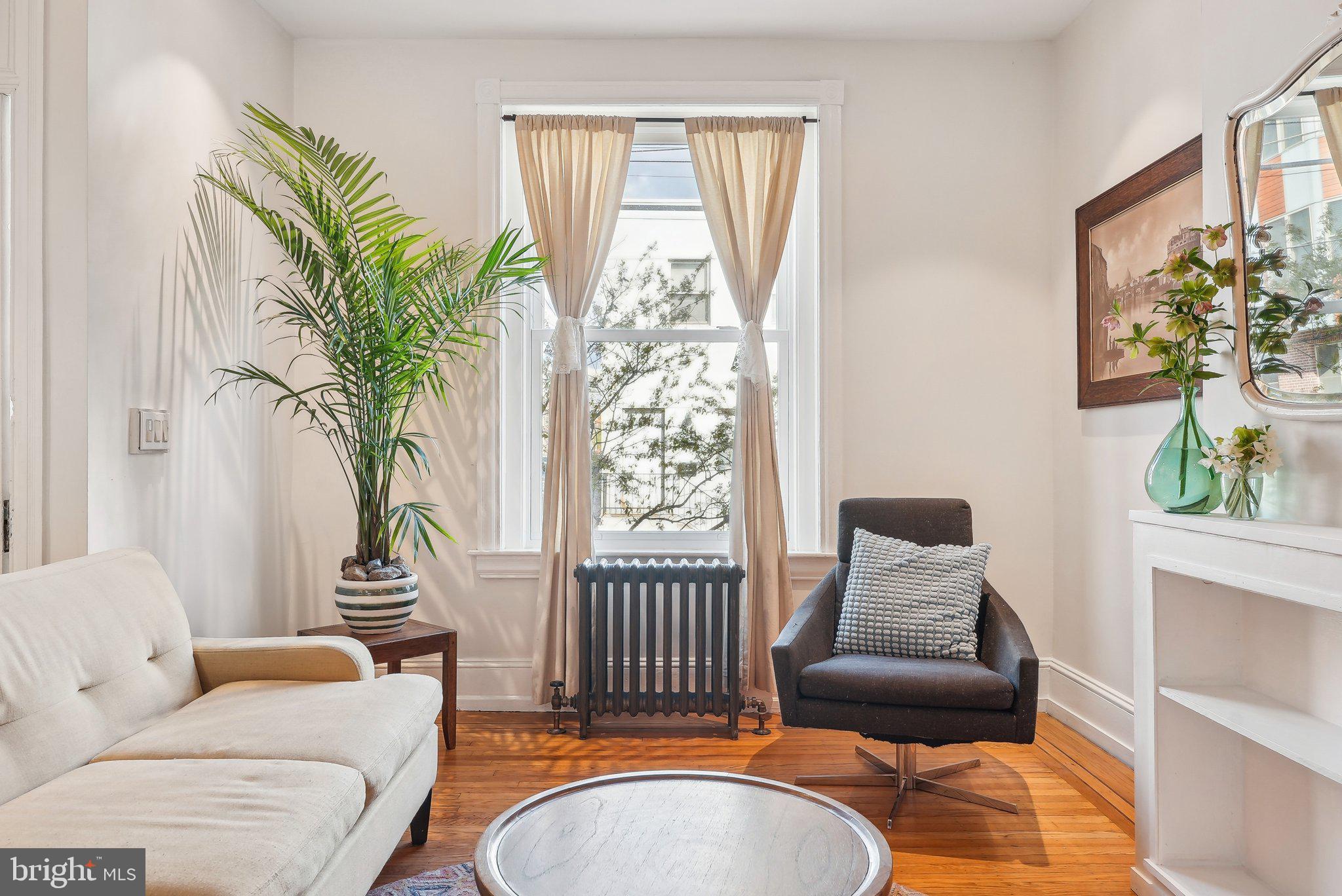 POINT BREEZE - Residential