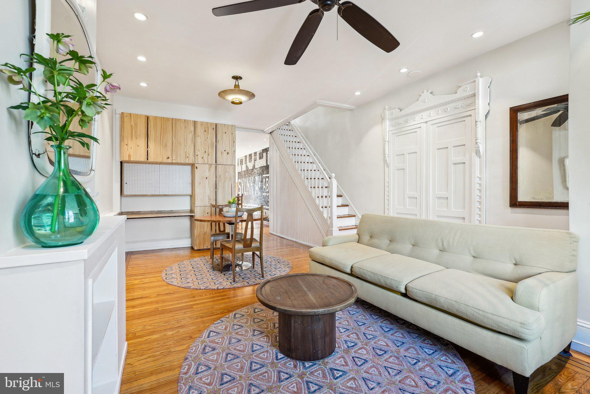 POINT BREEZE - Residential