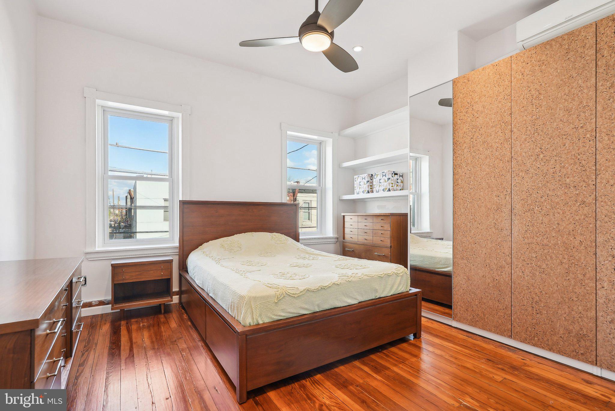 POINT BREEZE - Residential