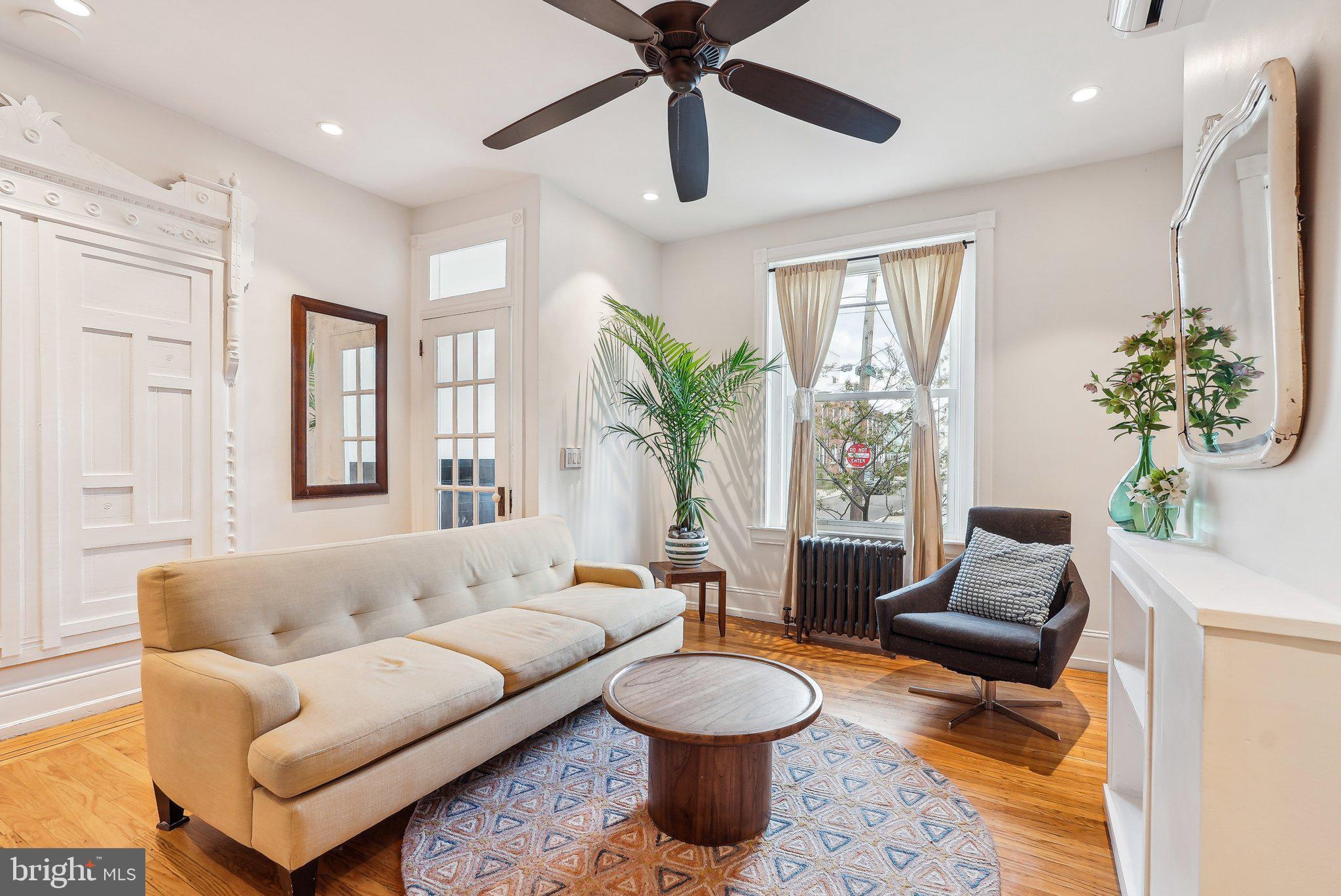 POINT BREEZE - Residential