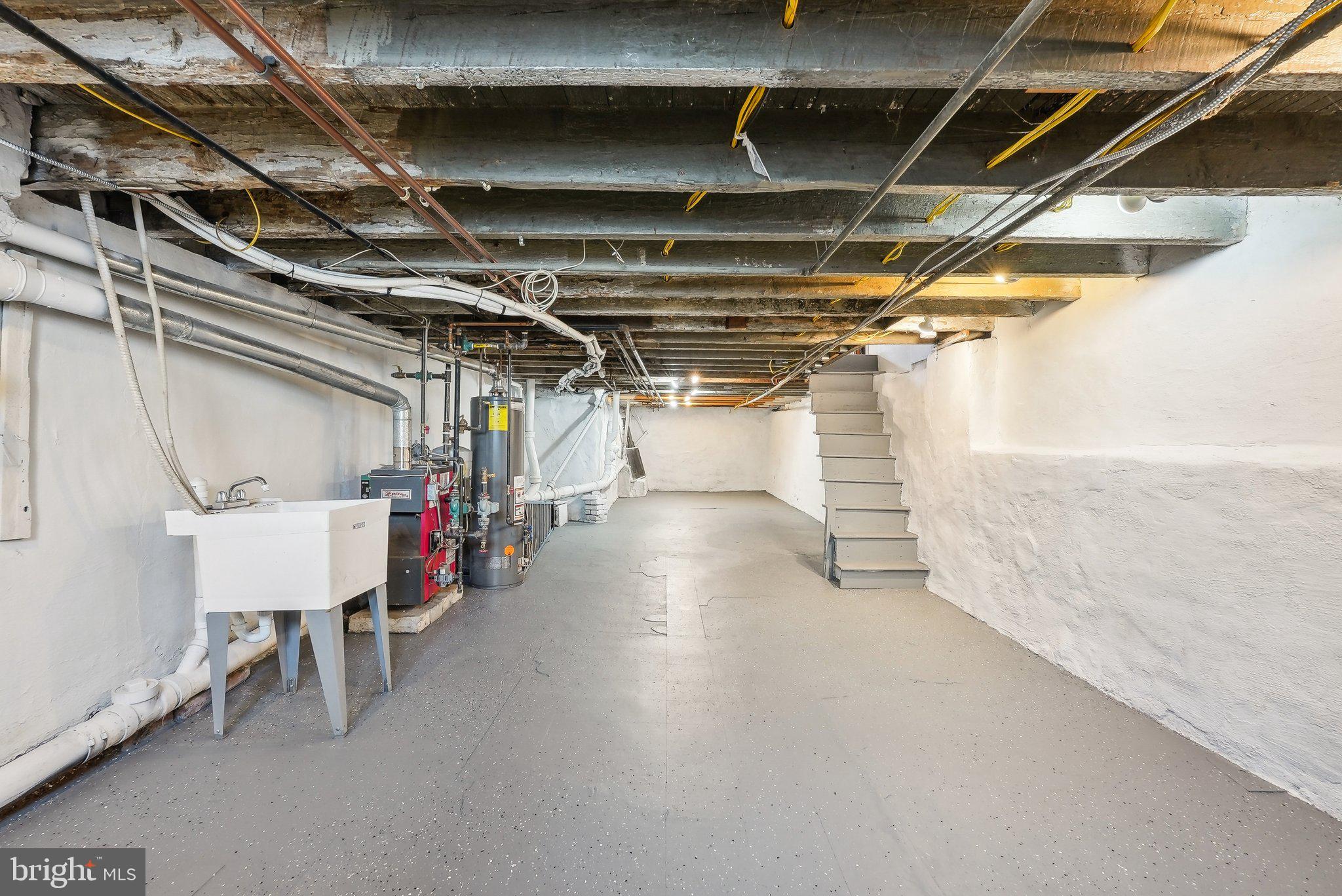 POINT BREEZE - Residential