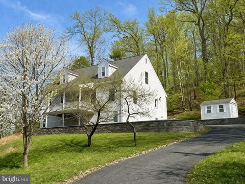 Homes For Sale - 664 Brandy Road<br/> Warren County, FRONT ROYAL, VA 22630