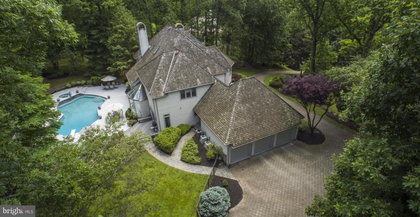 SPRINGTON POINTE - Residential