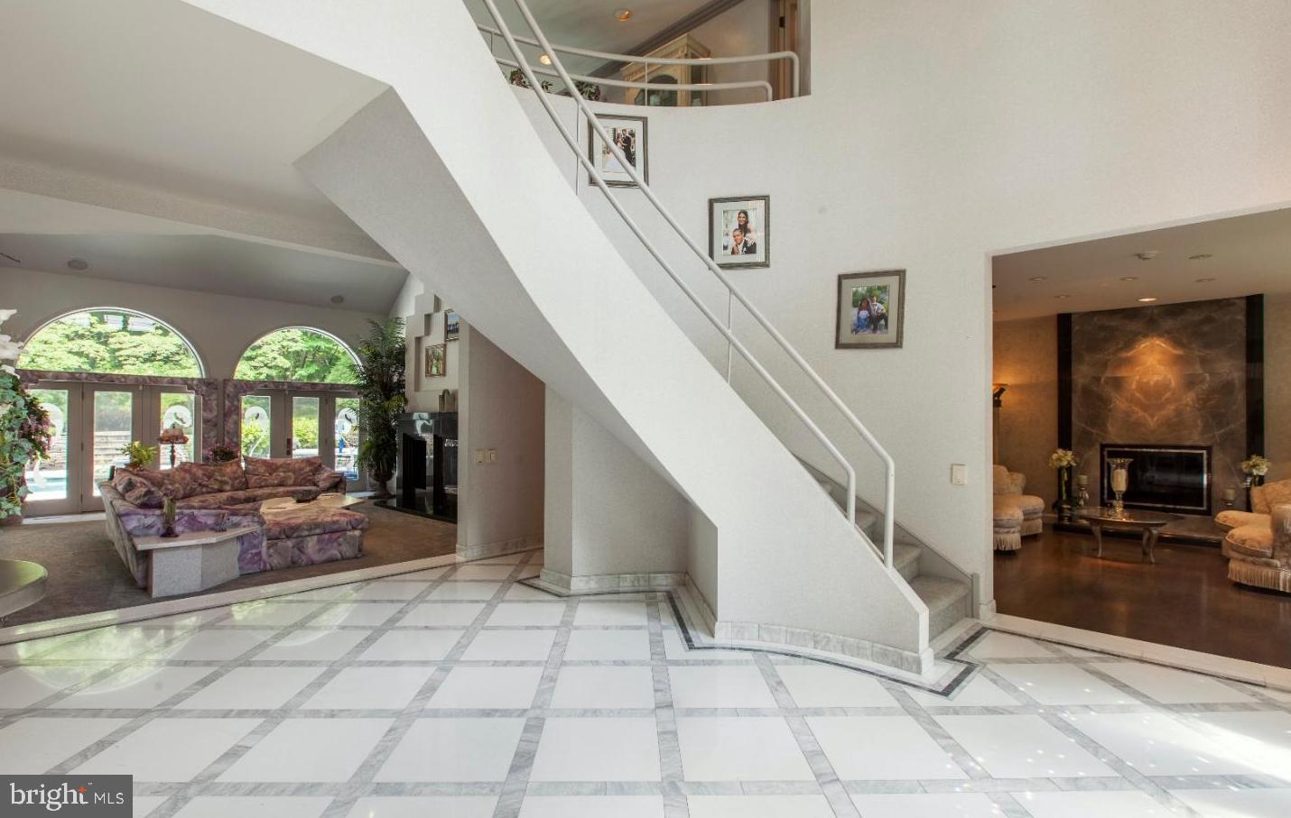 SPRINGTON POINTE - Residential