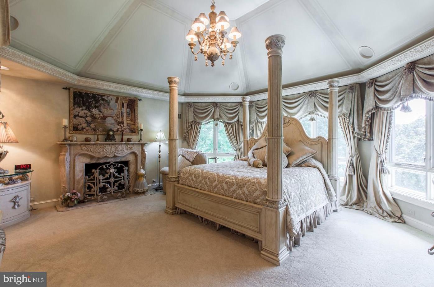 SPRINGTON POINTE - Residential