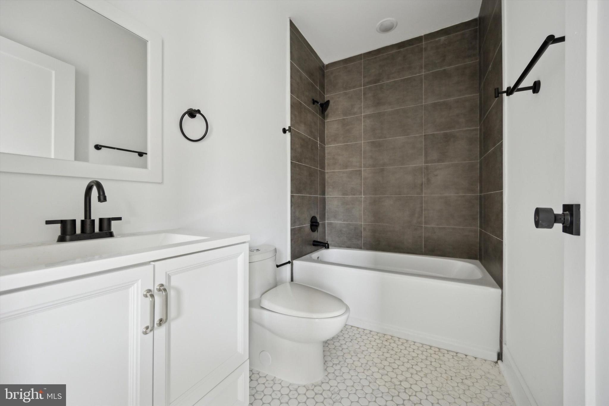 FRANCISVILLE - Residential Lease