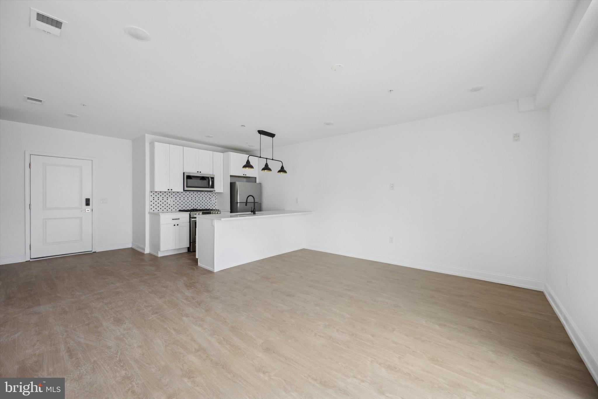 FRANCISVILLE - Residential Lease