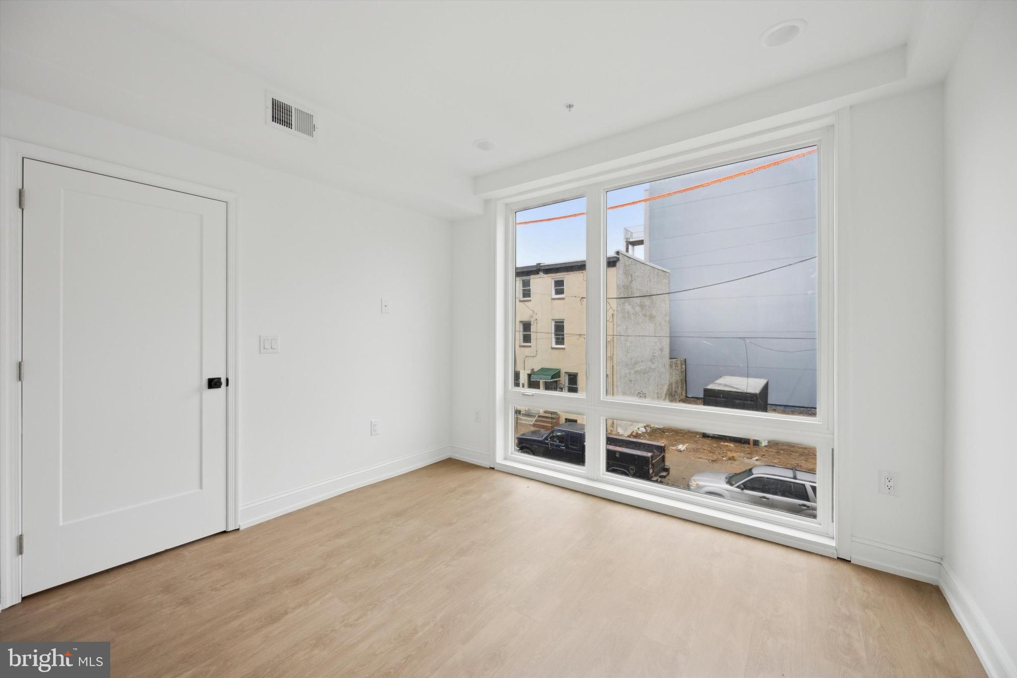 FRANCISVILLE - Residential Lease